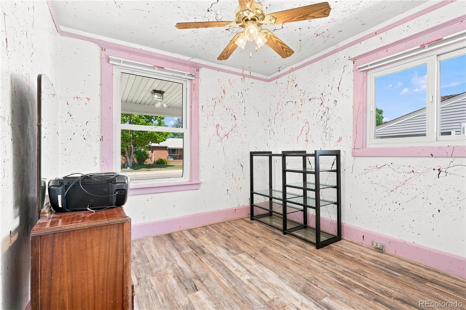 2824 S Logan Street Englewood CO 80113 | MLS #REC7671431 08042026193311 1600 23
