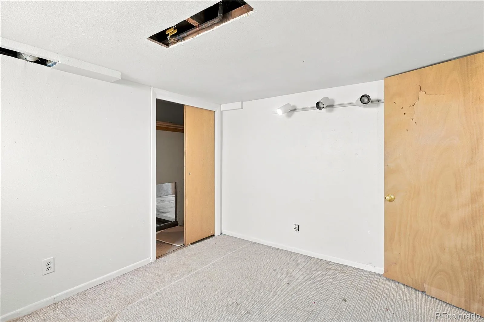 2824 S Logan Street Englewood CO 80113 | MLS #REC7671431 08042026193311 1600 35