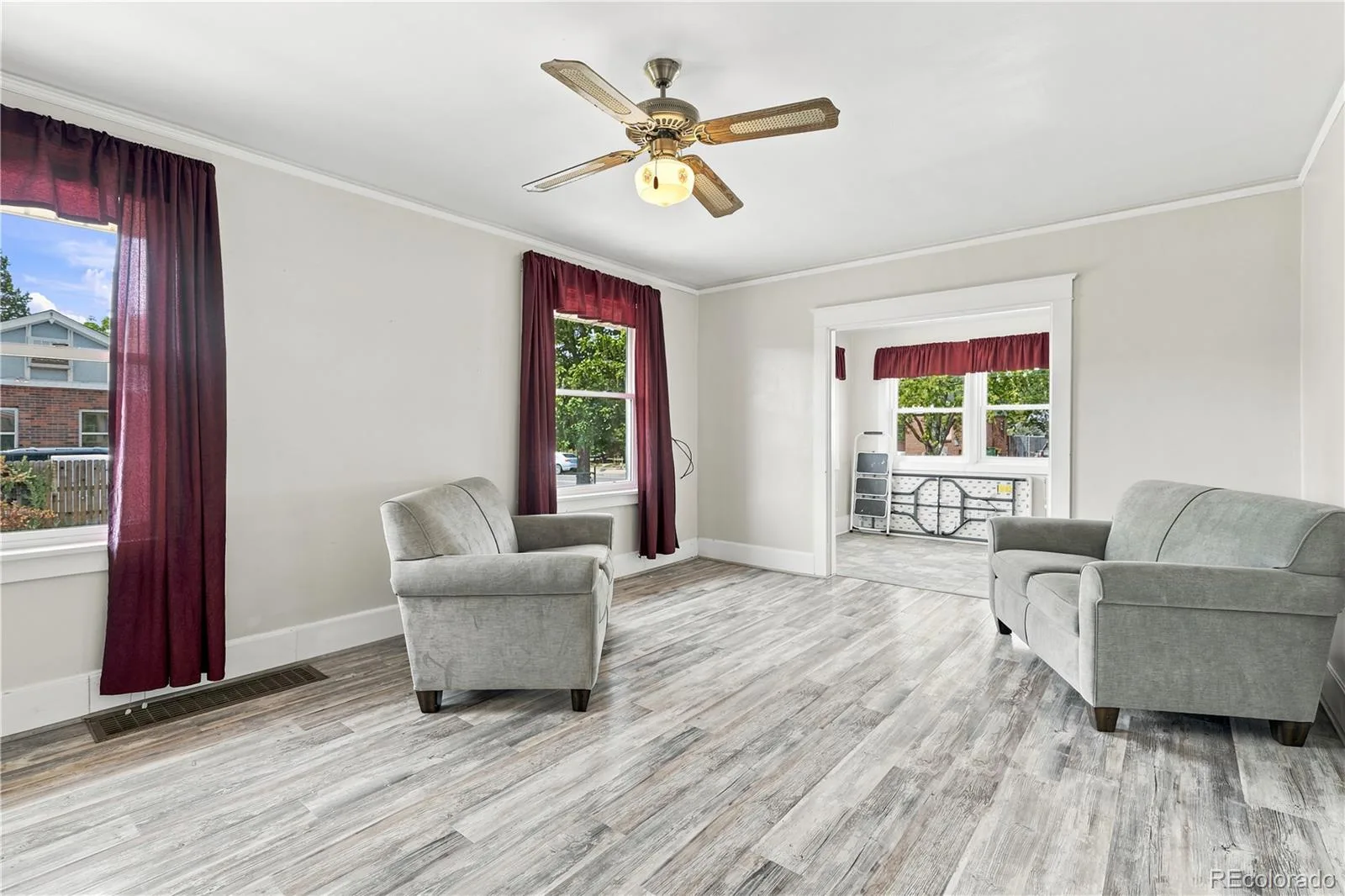 2824 S Logan Street Englewood CO 80113 | MLS #REC7671431 08042026193311 1600 4