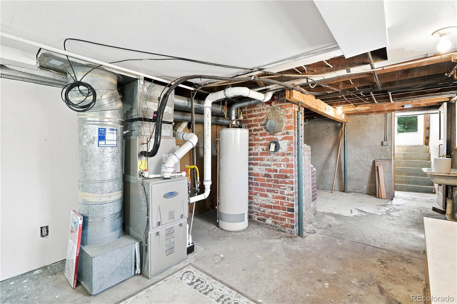 2824 S Logan Street Englewood CO 80113 | MLS #REC7671431 08042026193311 1600 42