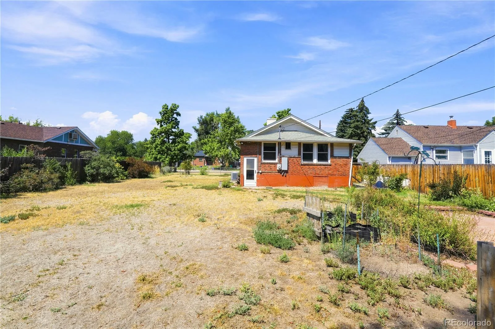 2824 S Logan Street Englewood CO 80113 | MLS #REC7671431 08042026193311 1600 46