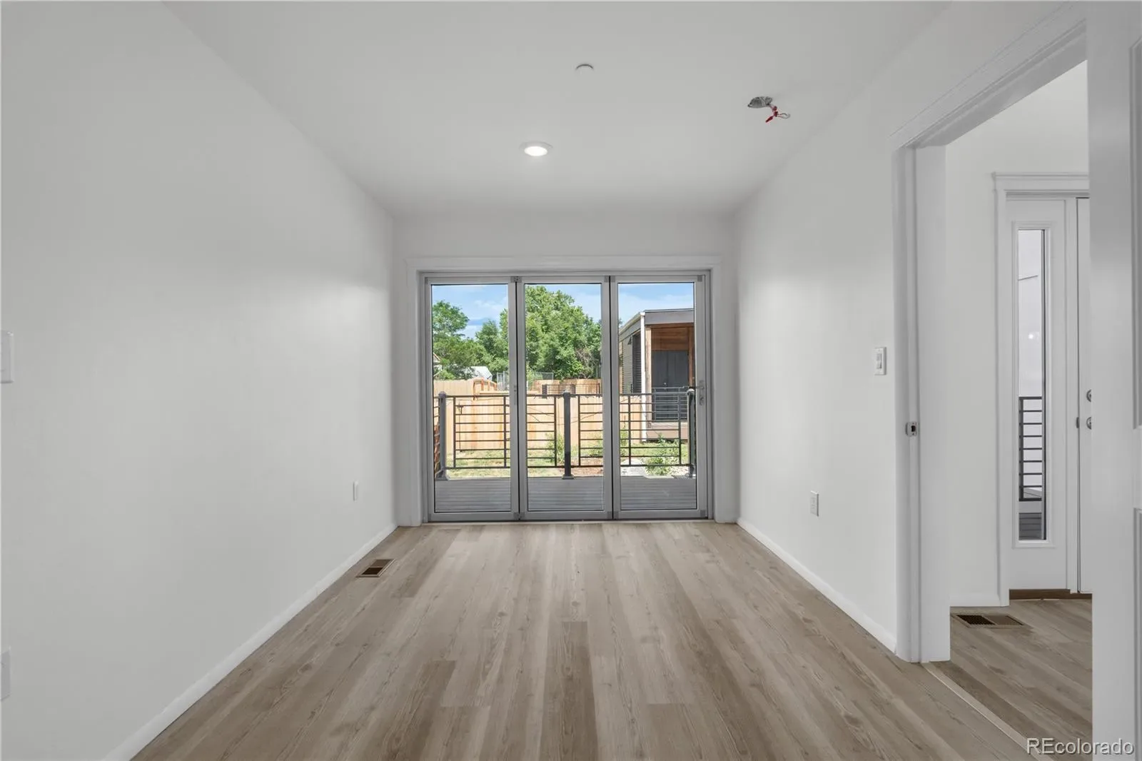 1957 Blackhawk Street Aurora CO 80011 MLS #REC7671629 03292026143142 1600 13