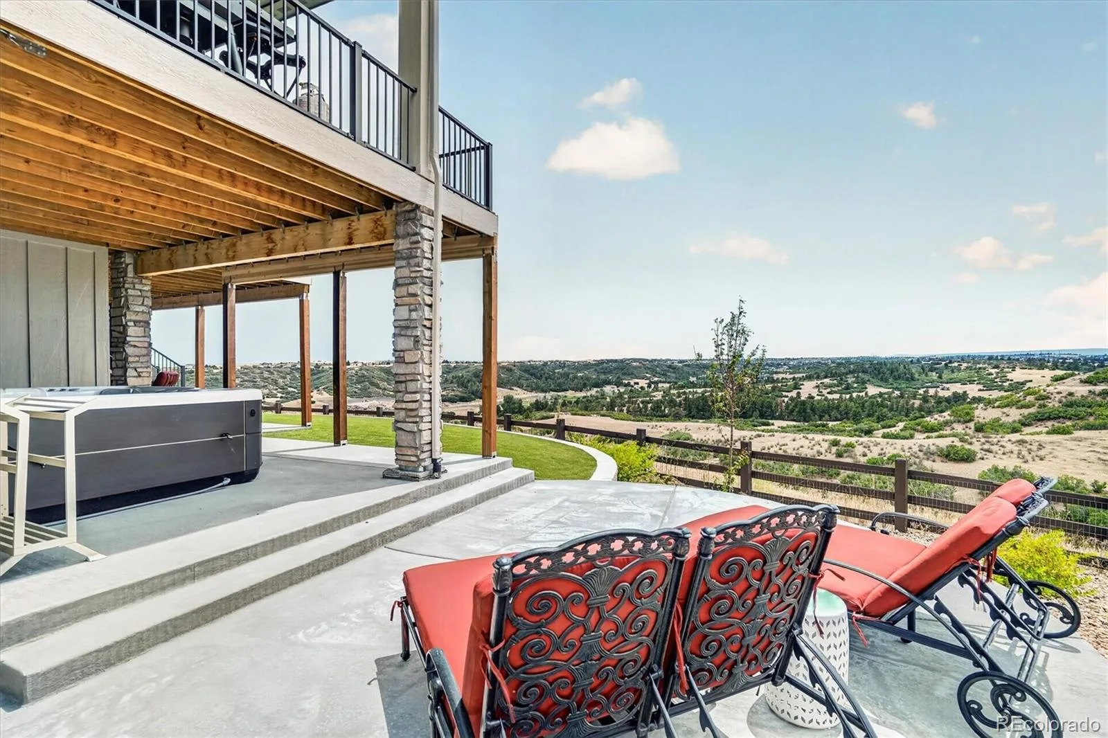 3940 Treadway Point Castle Rock CO 80108 MLS #REC7672748 07302026204229 1600 33