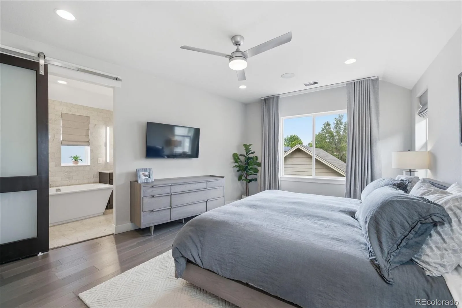 1164 S Lincoln Street Denver CO 80210 MLS #REC7674131 06092026155214 1600 28
