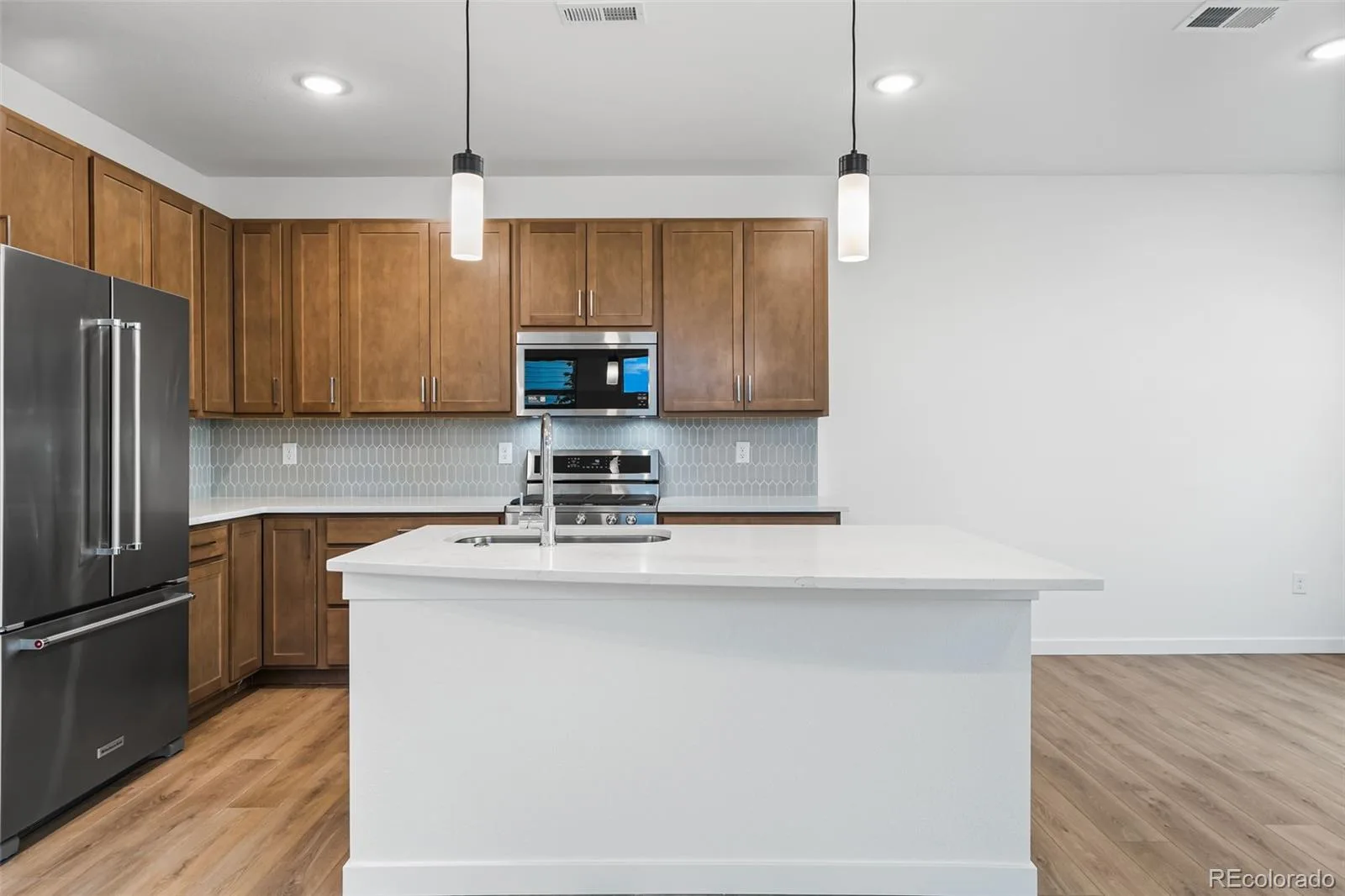 12318 W 58th Court Arvada CO 80004 | MLS #REC7674232 08212026214447 1600 10