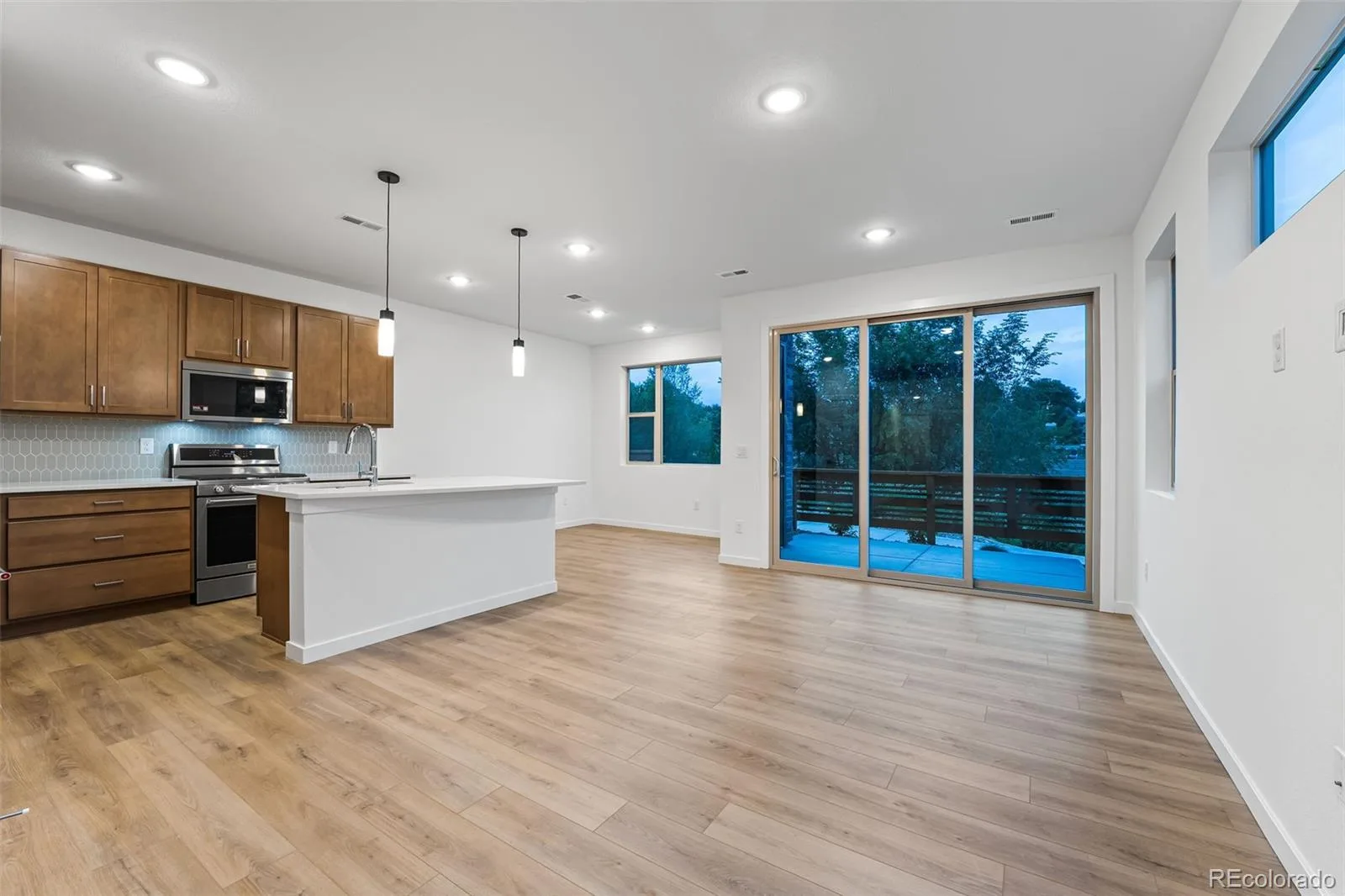 12318 W 58th Court Arvada CO 80004 | MLS #REC7674232 08212026214447 1600 11