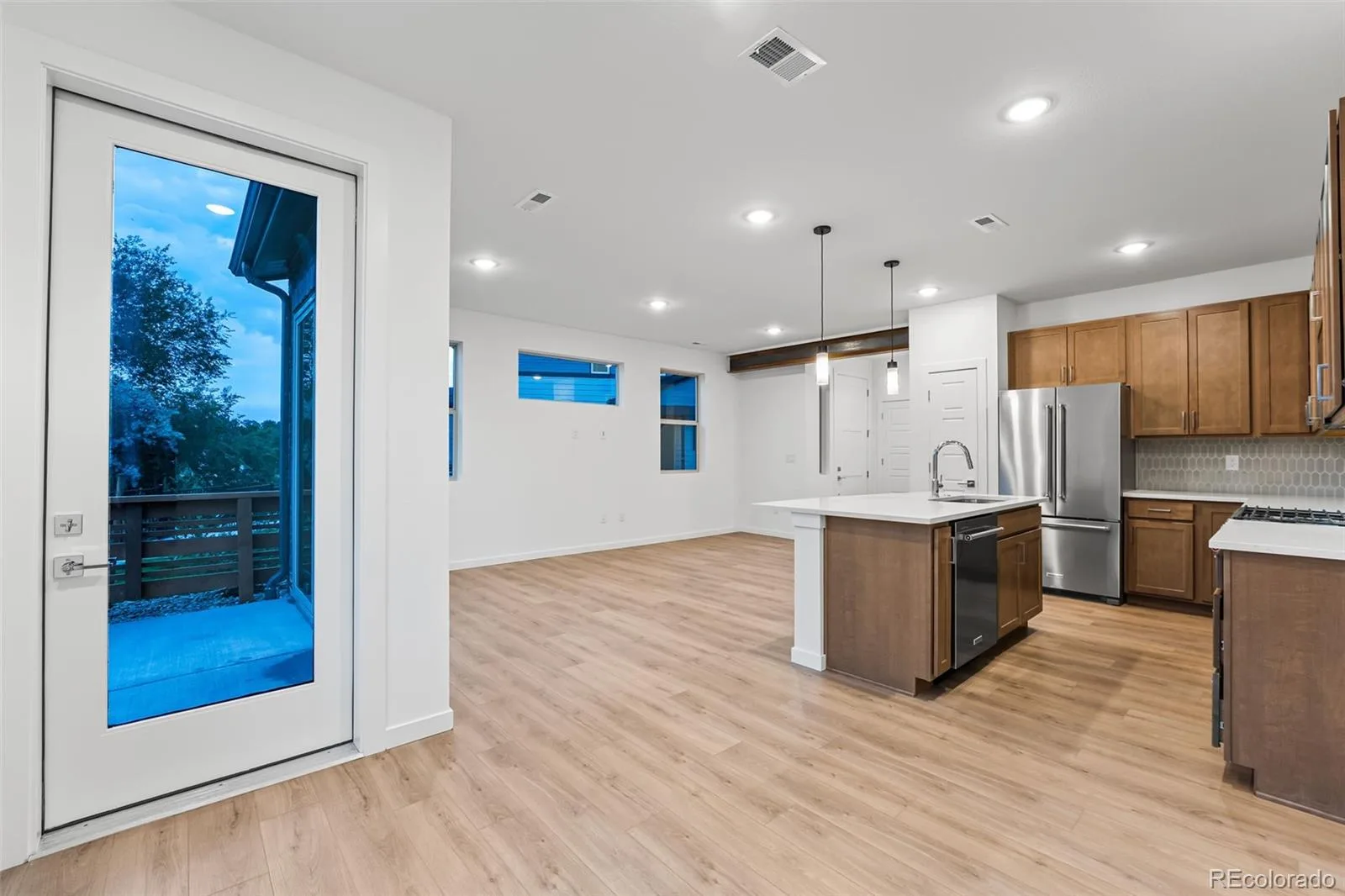 12318 W 58th Court Arvada CO 80004 | MLS #REC7674232 08212026214447 1600 13