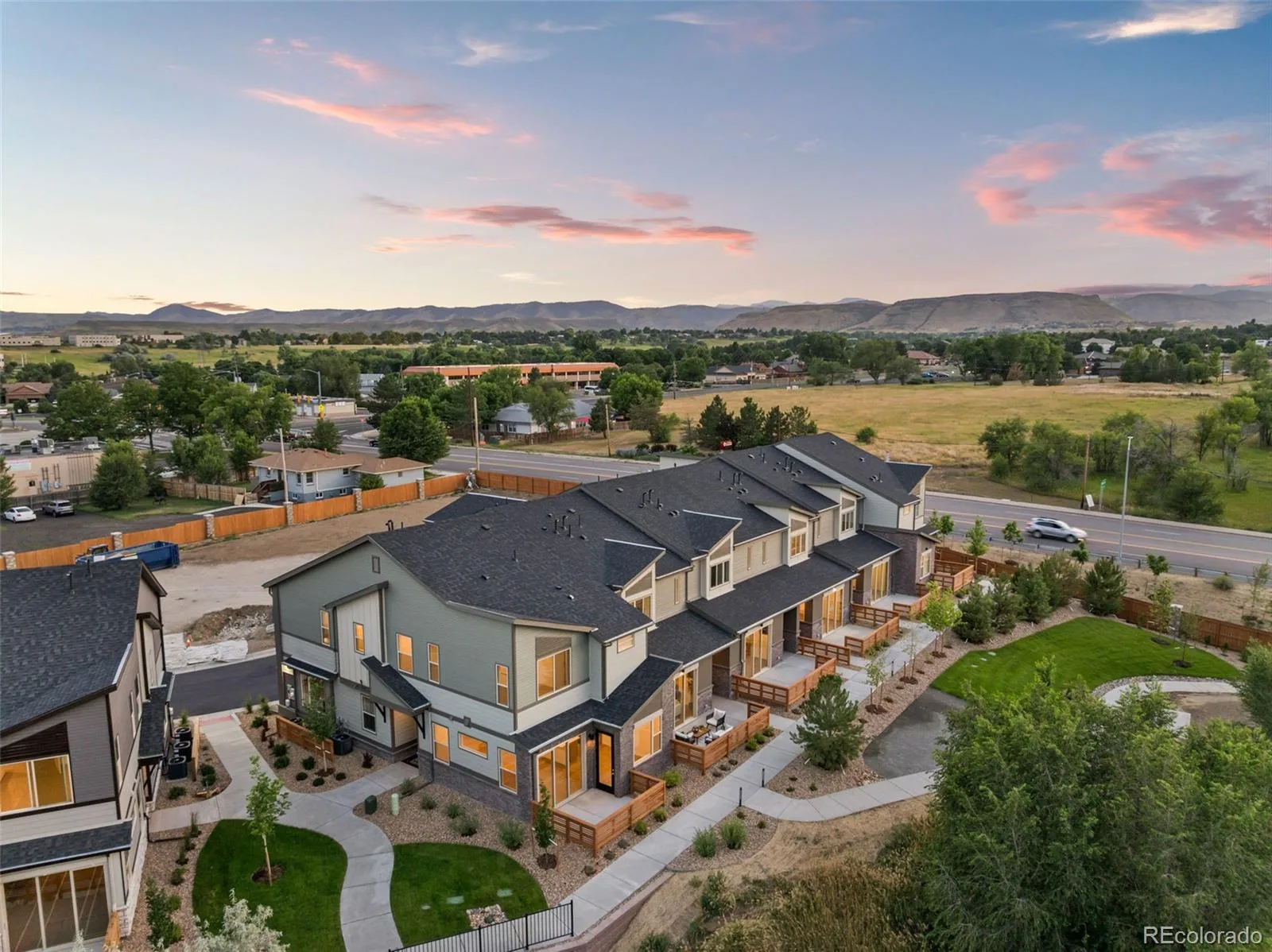 12318 W 58th Court Arvada CO 80004 | MLS #REC7674232 08212026214447 1600 3