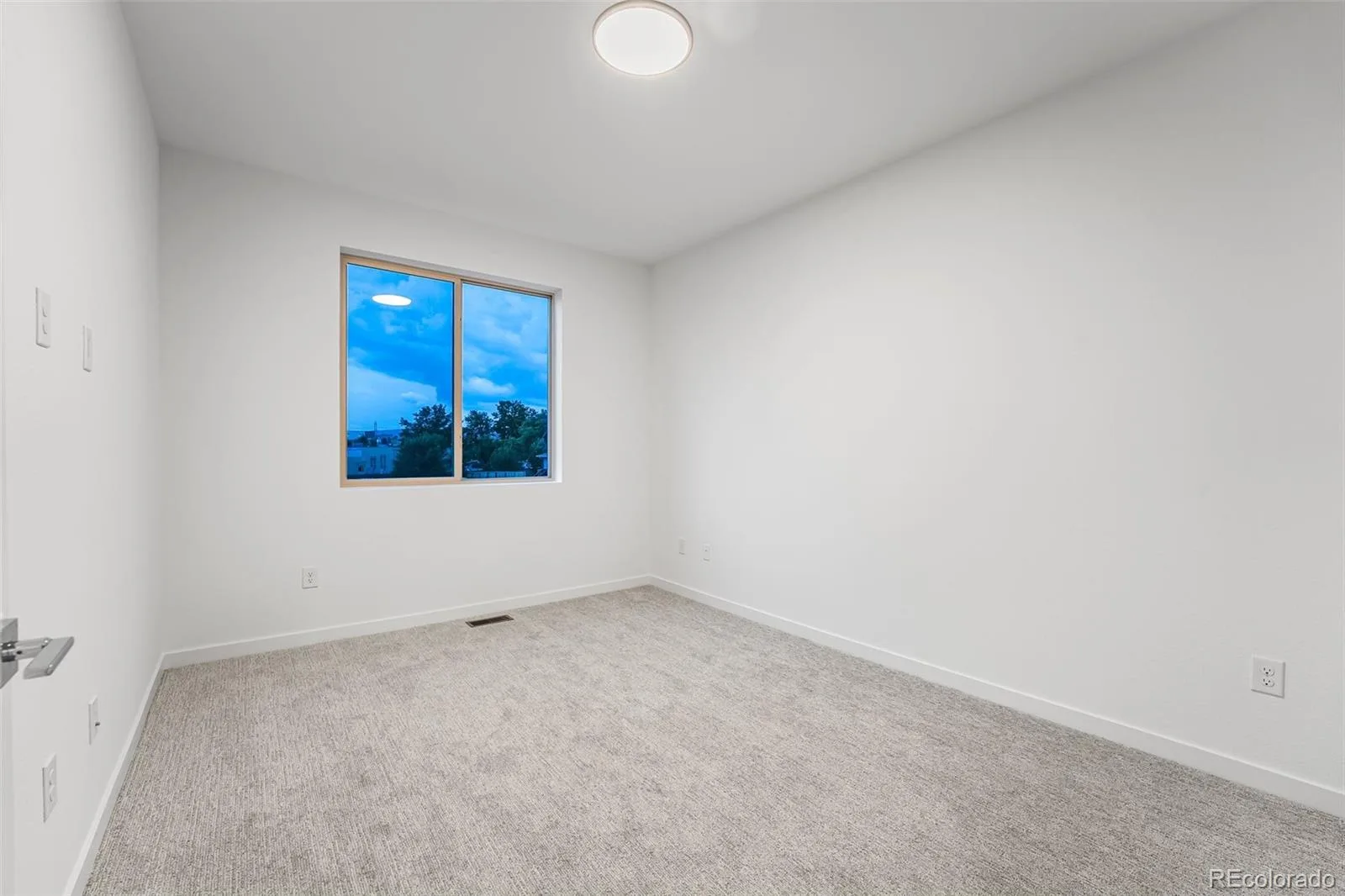 12318 W 58th Court Arvada CO 80004 | MLS #REC7674232 08212026214447 1600 42