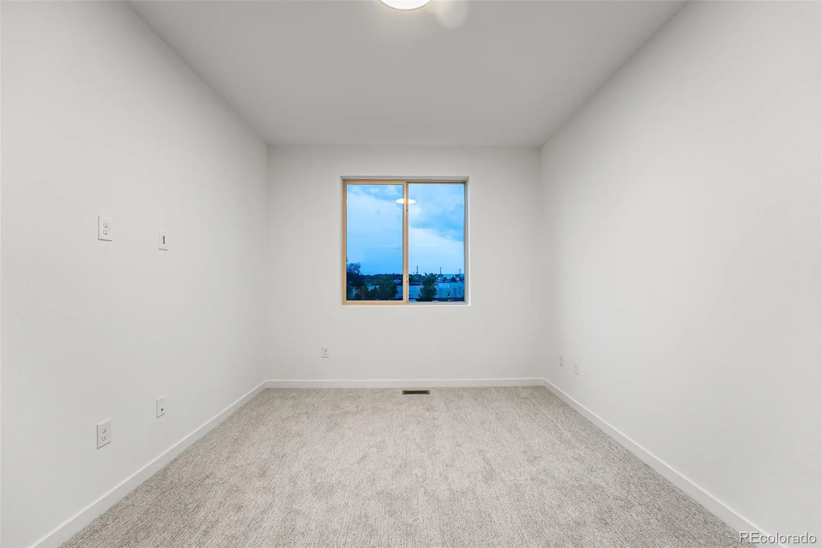 12318 W 58th Court Arvada CO 80004 | MLS #REC7674232 08212026214447 1600 43