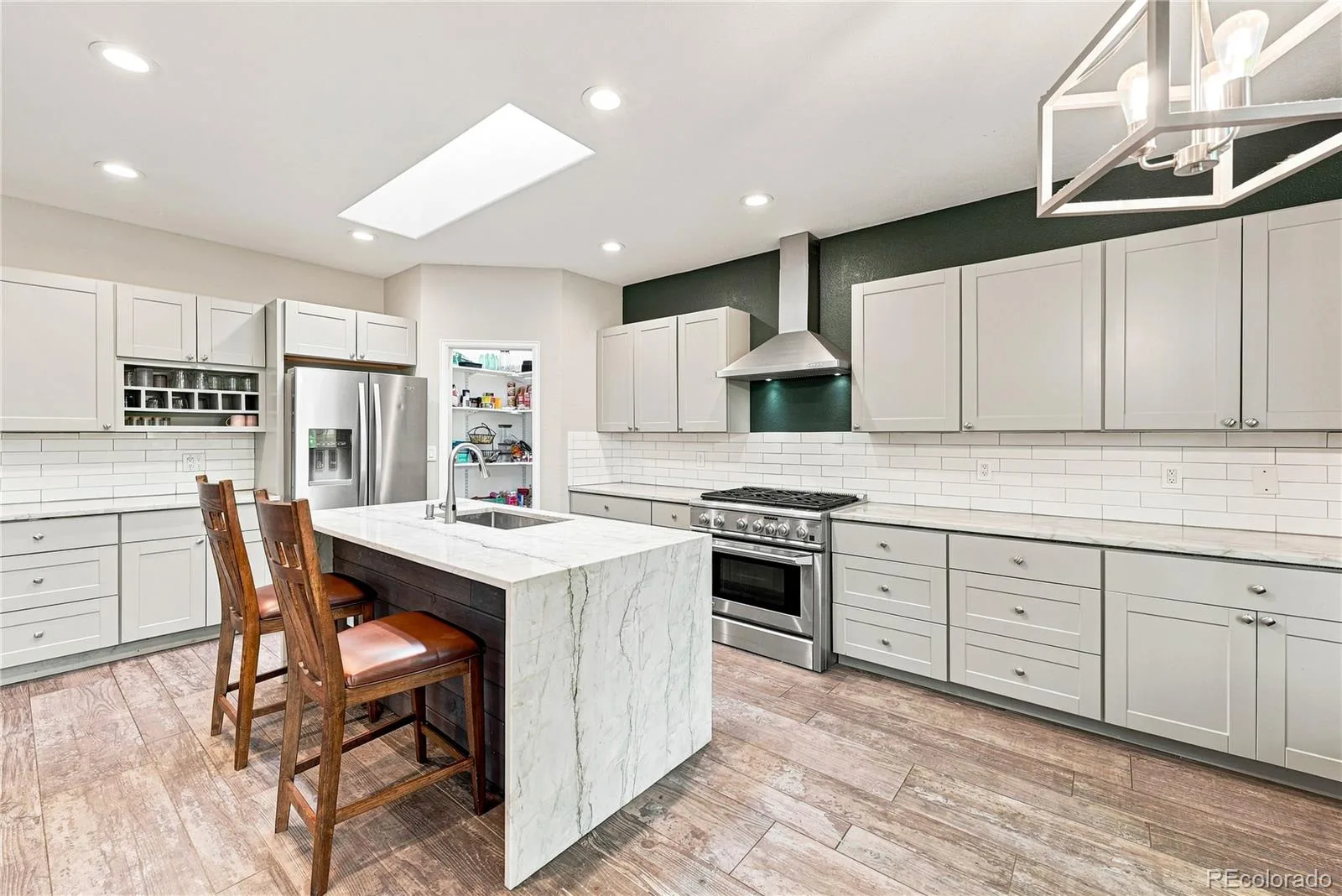 1658 Spring Water Place Littleton CO 80129 | MLS #REC7674883 07302026215002 1600 14