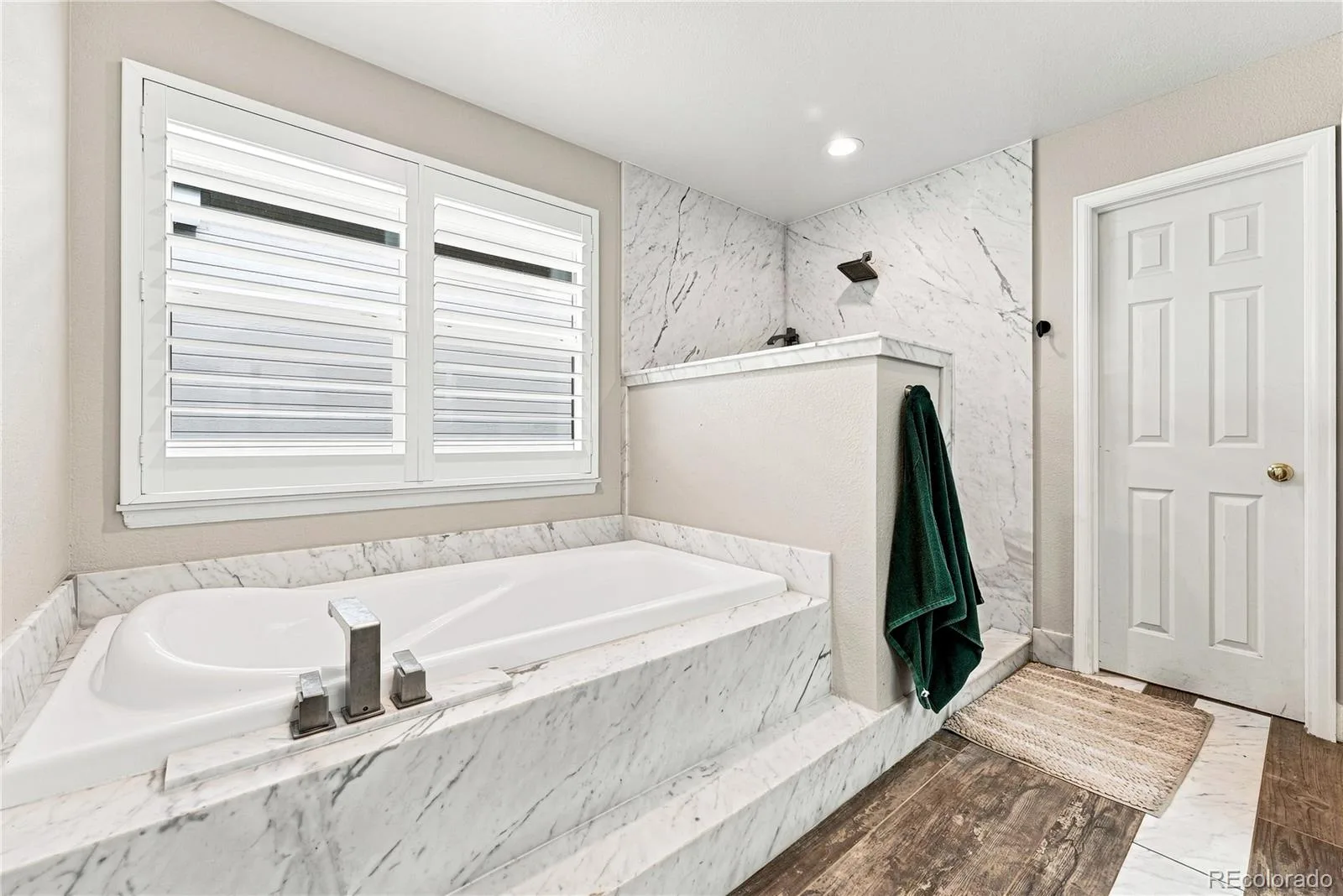 1658 Spring Water Place Littleton CO 80129 | MLS #REC7674883 07302026215002 1600 21
