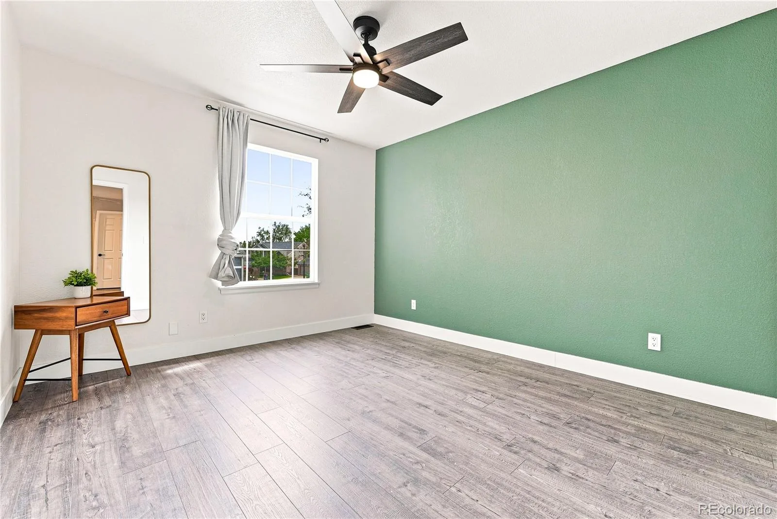 1658 Spring Water Place Littleton CO 80129 | MLS #REC7674883 07302026215002 1600 30