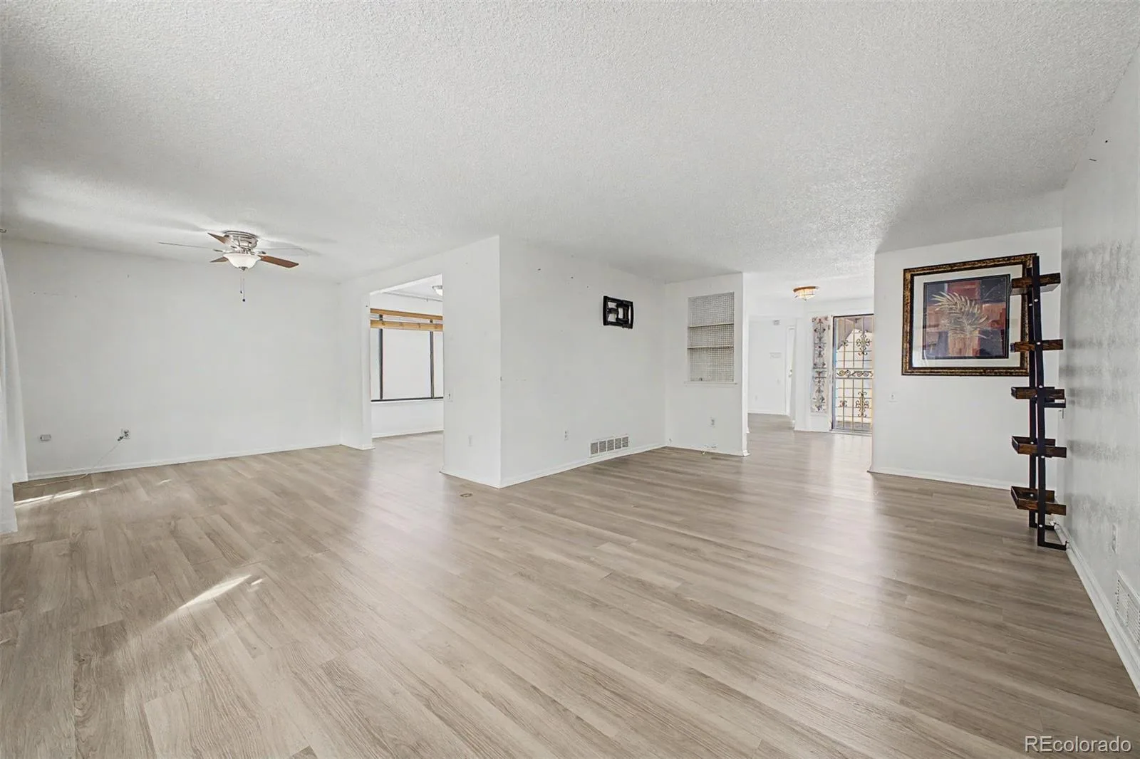 2757 S Salida Street Aurora CO 80013 MLS #REC7675892 06012026162128 1600 4
