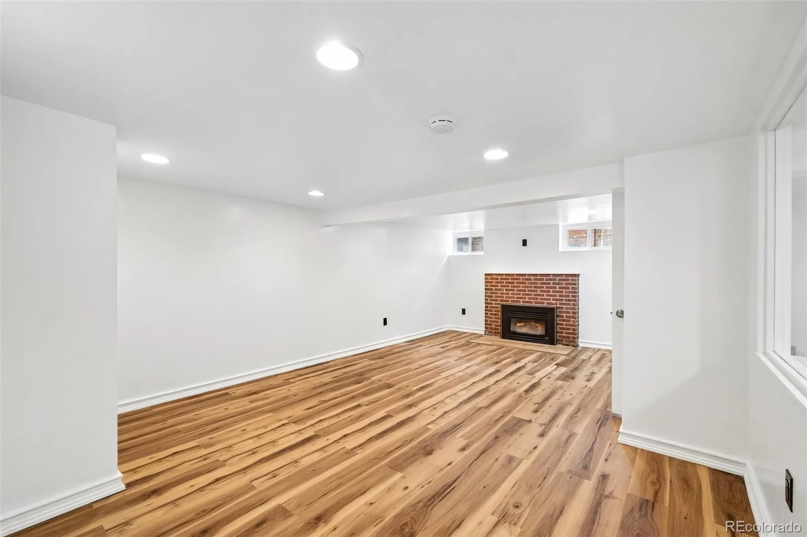 1327 Monroe Street Denver CO 80206 MLS #REC7677456 06152026193036 1600 25