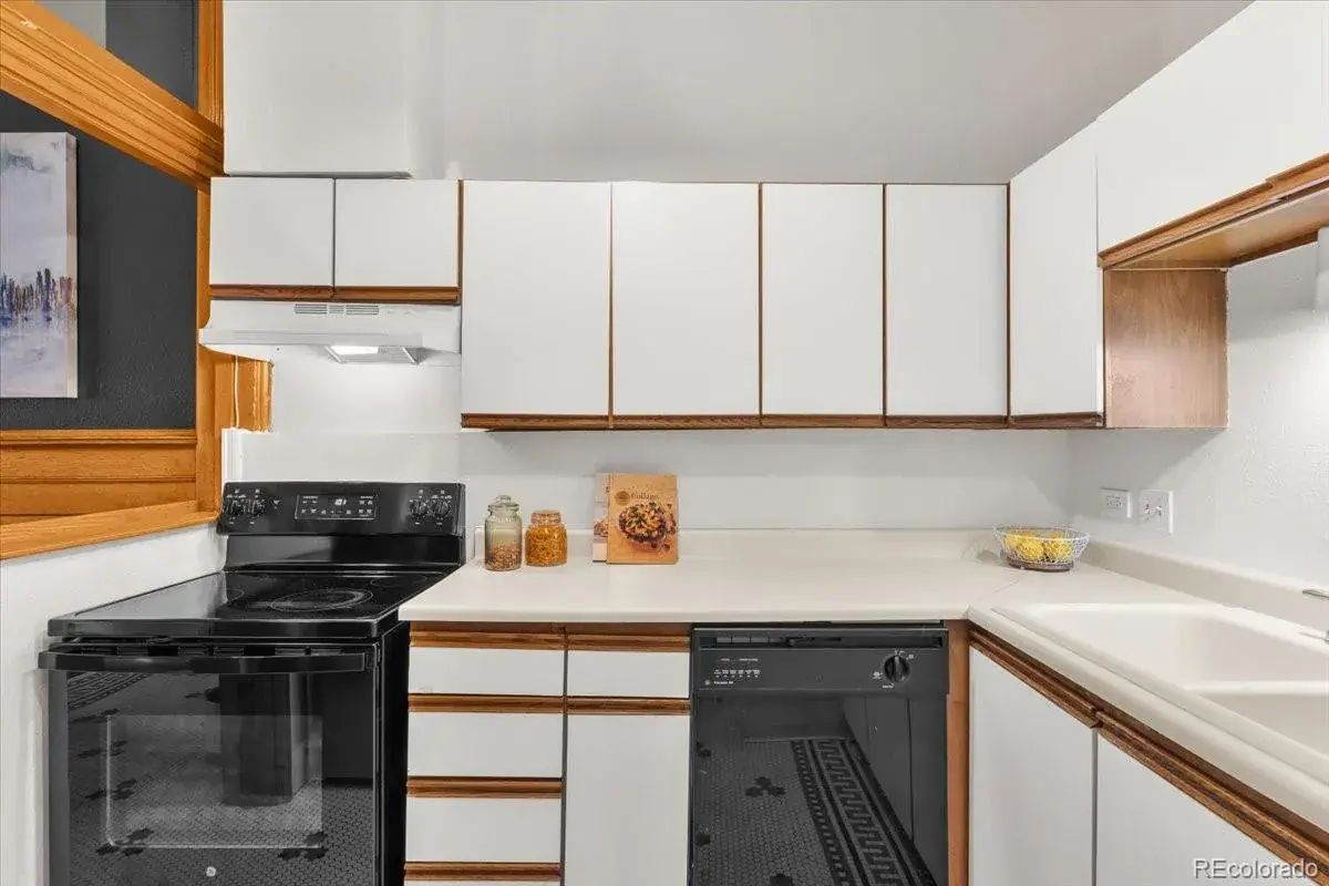 2351 Federal Boulevard #204 Denver CO 80211 MLS #REC7677953 02212026003351 1200 10