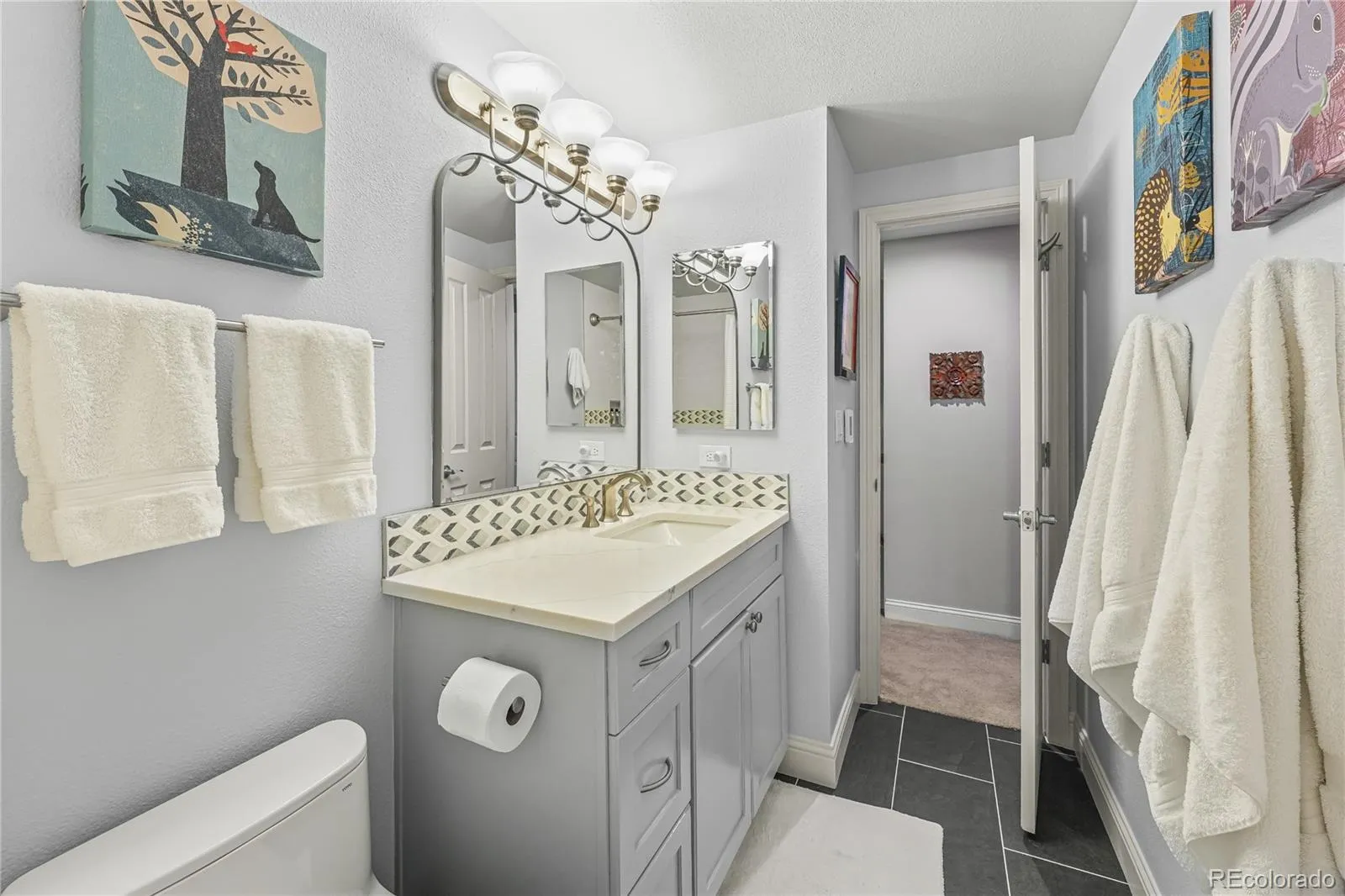 7178 S Grape Lane Centennial CO 80122 MLS #REC7677999 05022026060431 1600 17