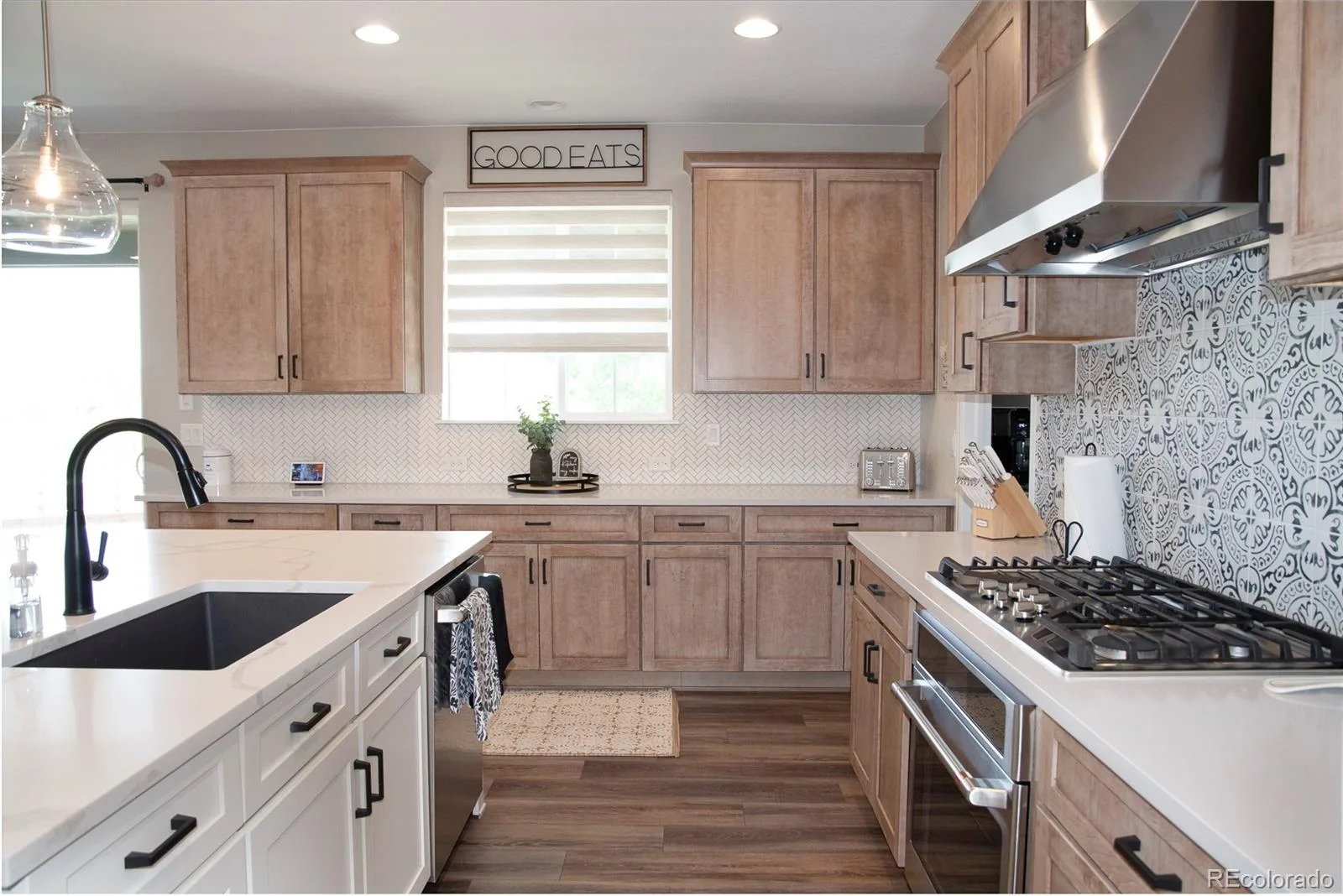 7936 S Jamestown Court Aurora CO 80016 MLS #REC7678036 07022026011459 1600 8