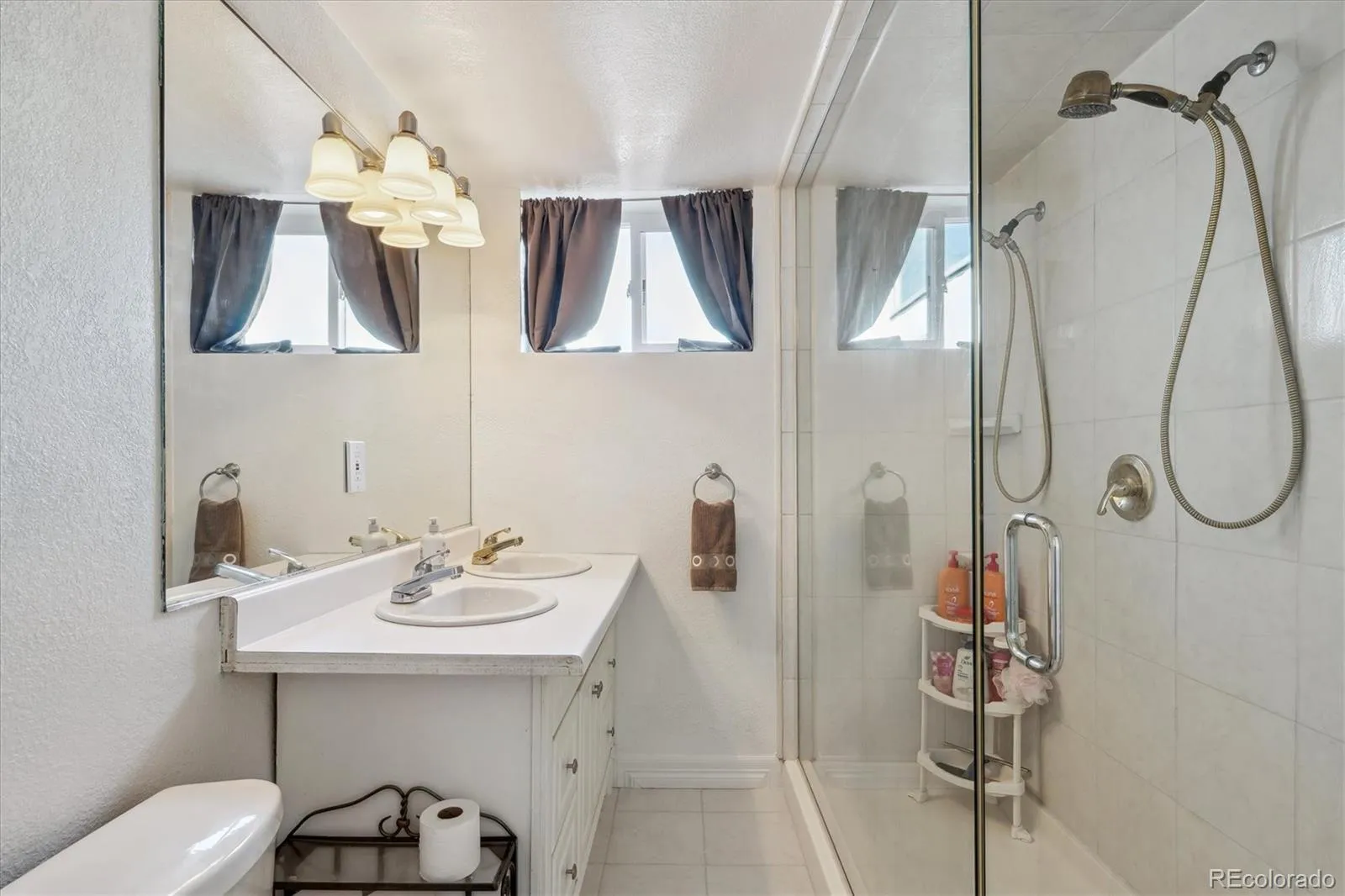 2141 W Gill Place Denver CO 80223 MLS #REC7679342 05202026195308 1600 16
