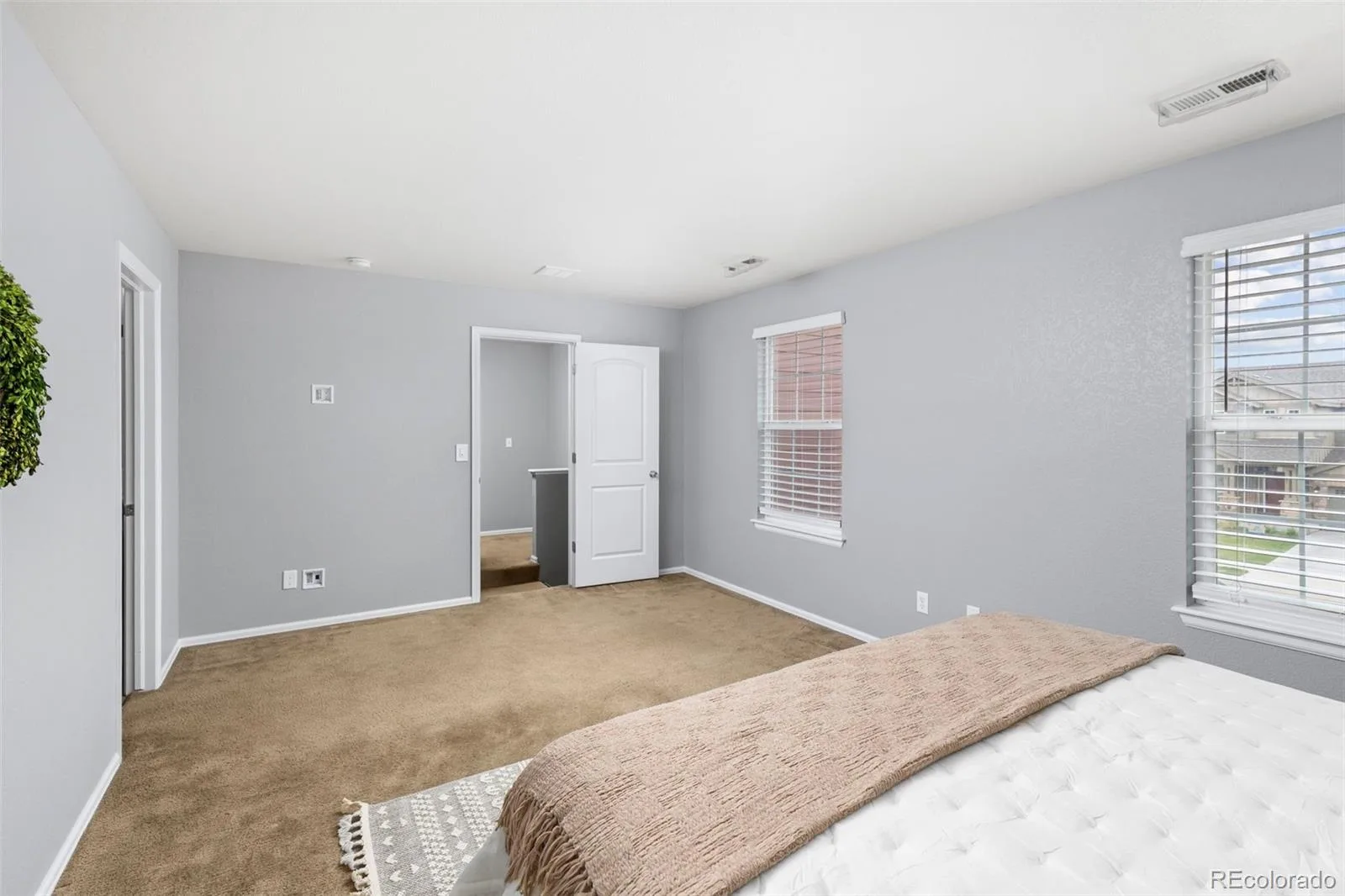 10268 Norfolk Street Commerce City CO 80022 | MLS #REC7679432 08292026183405 1600 11