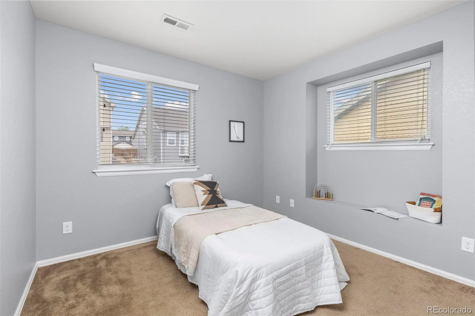 10268 Norfolk Street Commerce City CO 80022 | MLS #REC7679432 08292026183405 1600 17