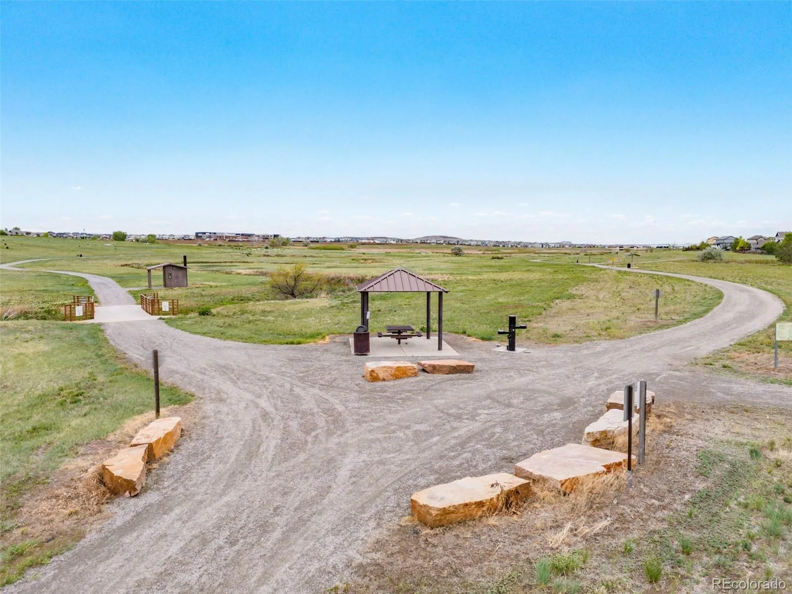 10268 Norfolk Street Commerce City CO 80022 | MLS #REC7679432 08292026183405 1600 30