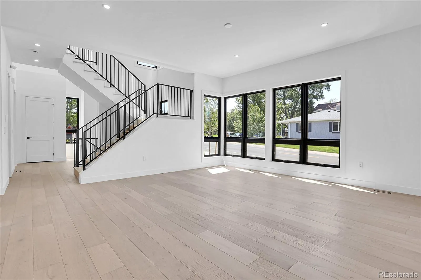 04132026023541 1600 13