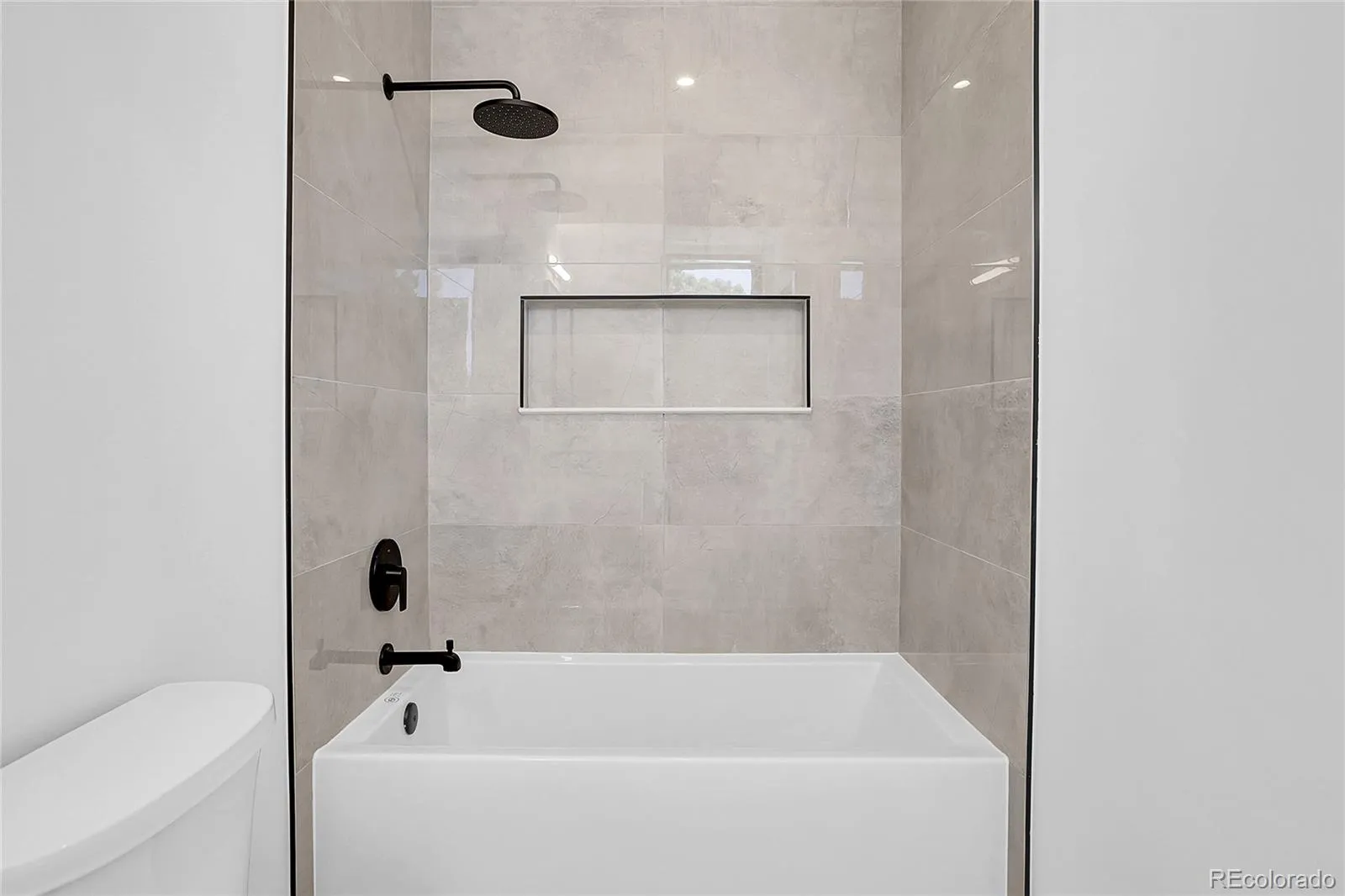 04132026023541 1600 41