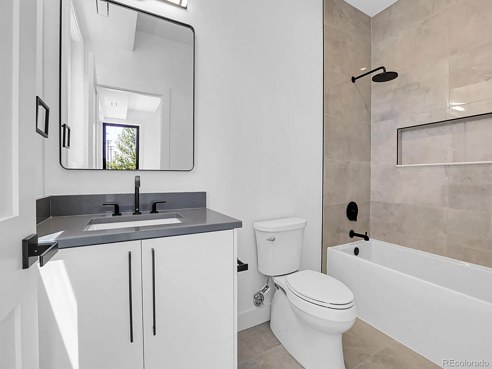 1491 S York Street Denver CO 80210 MLS #REC7681224 05222026000333 1600 24
