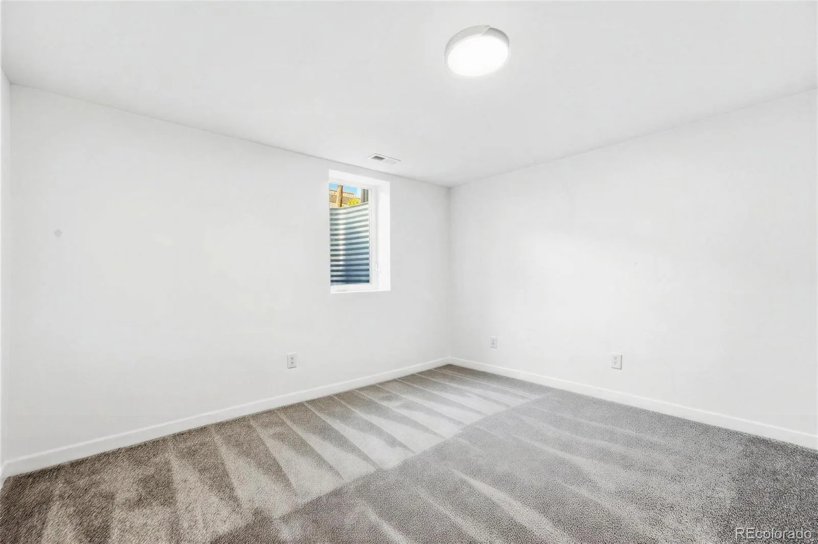 2725 Skyline Drive Westminster CO 80030 | MLS #REC7681679 08252026023302 1600 24