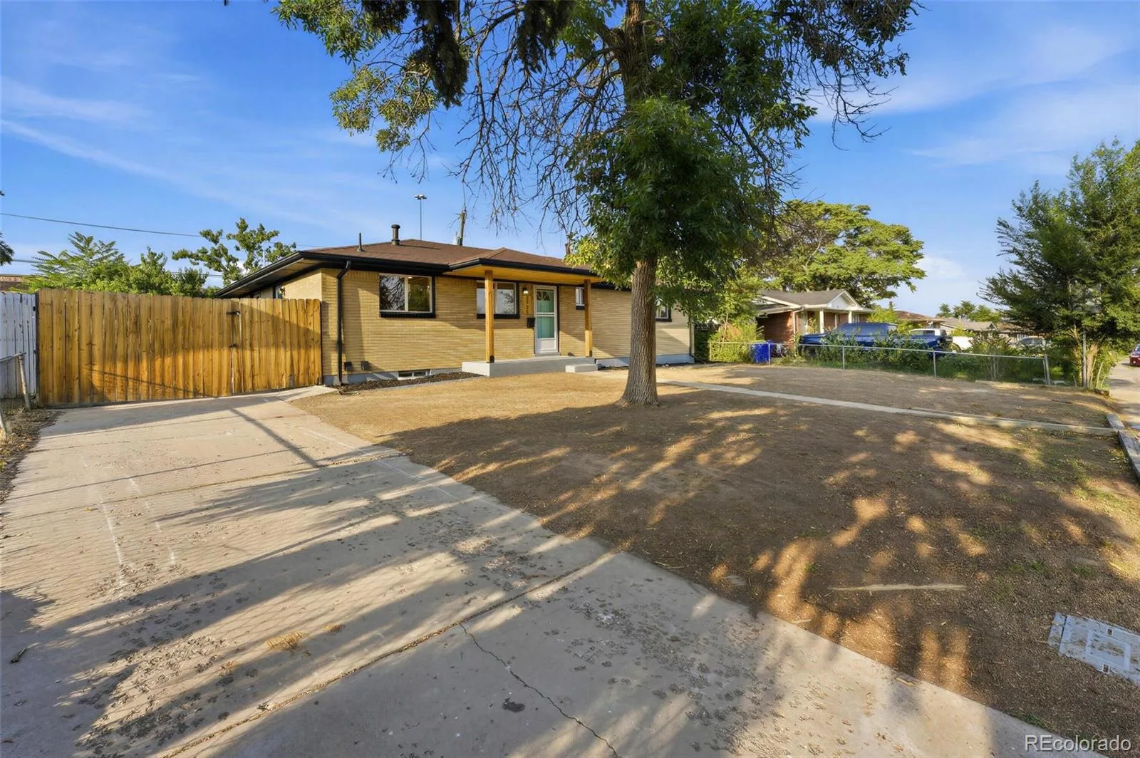 2725 Skyline Drive Westminster CO 80030 | MLS #REC7681679 08252026023302 1600 3