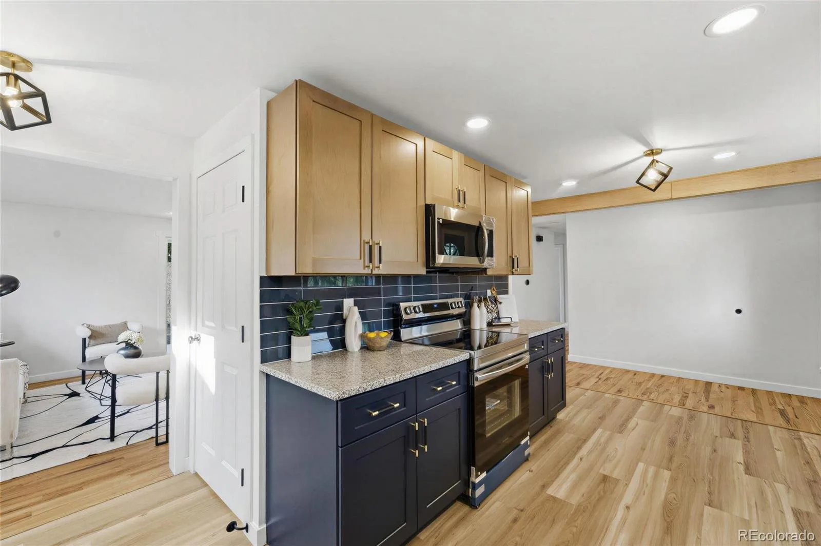 2725 Skyline Drive Westminster CO 80030 | MLS #REC7681679 08252026023302 1600 6