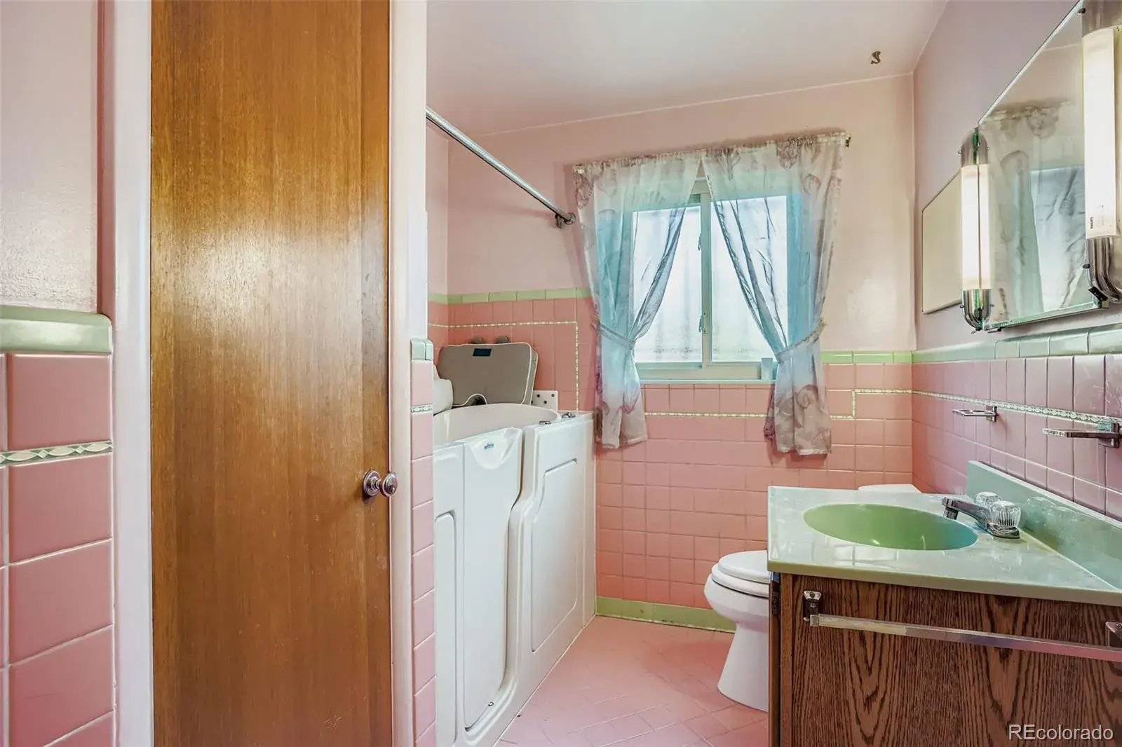 08202025020531 1600 12