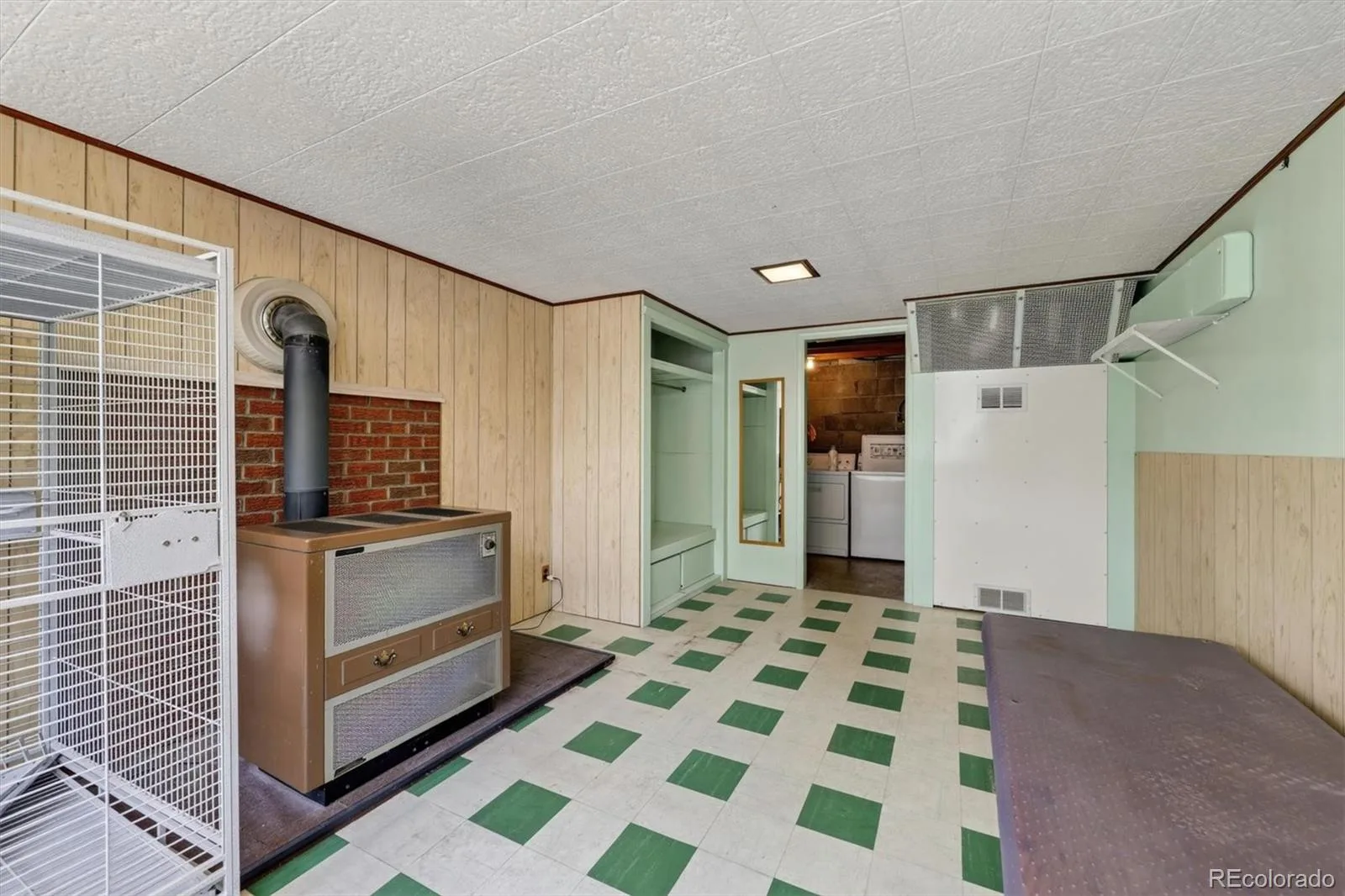 25049 US Highway 40 Golden CO 80401 | MLS #REC7684281 08182026125803 1600 24