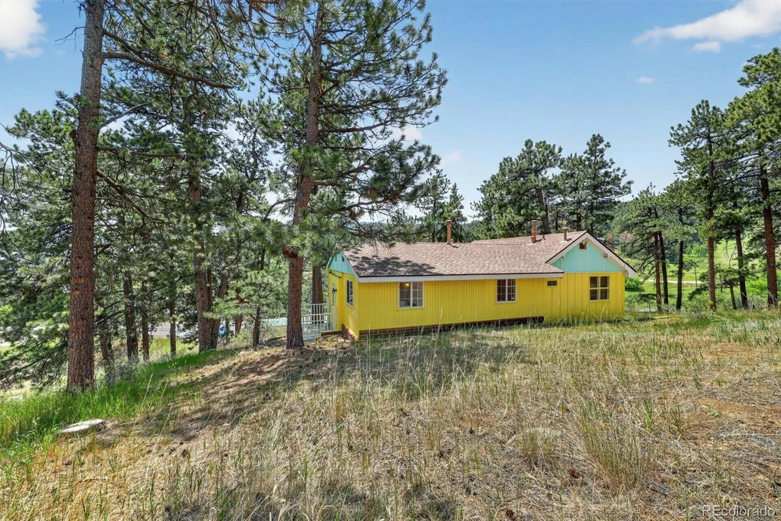 25049 US Highway 40 Golden CO 80401 | MLS #REC7684281 08182026125803 1600 35