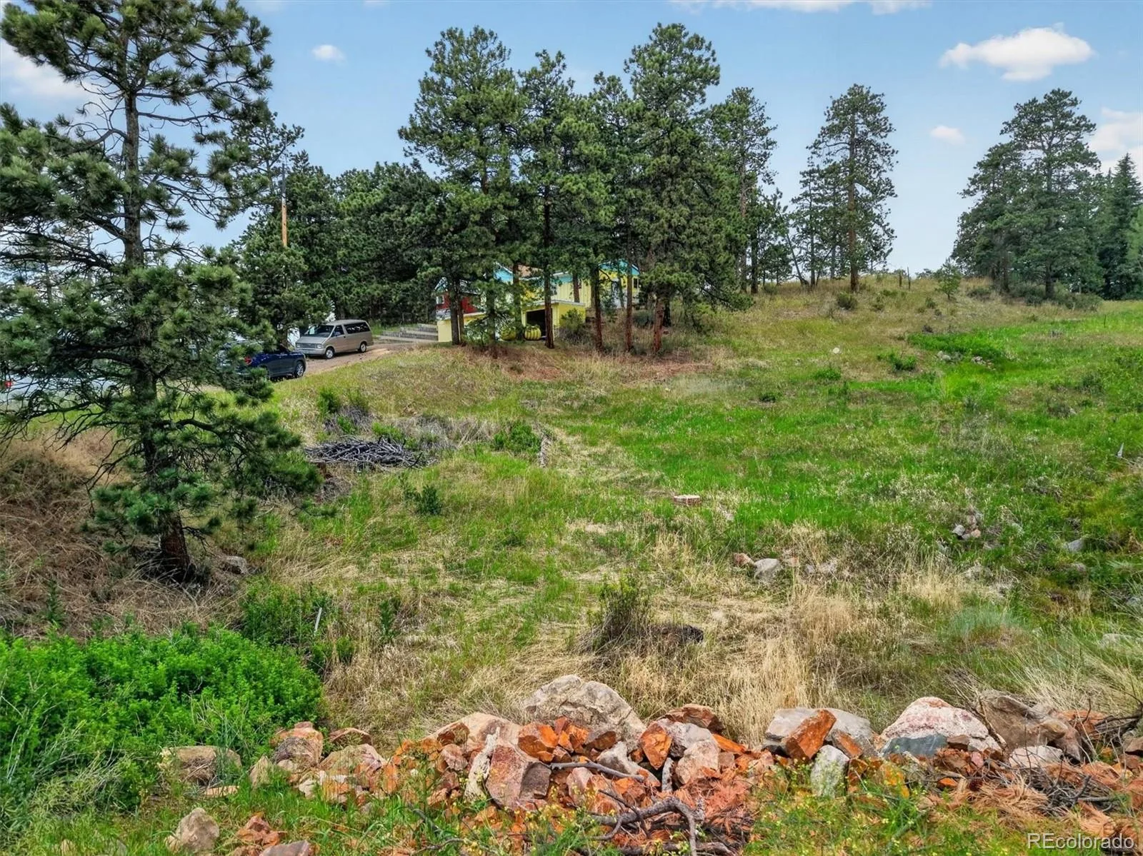 25049 US Highway 40 Golden CO 80401 | MLS #REC7684281 08182026125803 1600 44