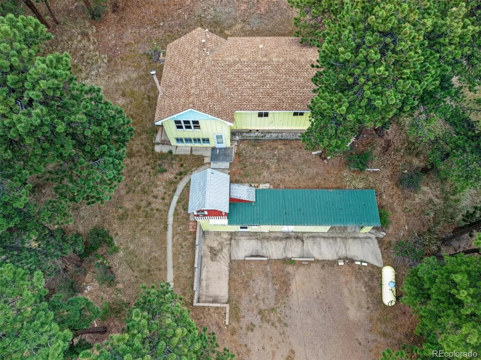 25049 US Highway 40 Golden CO 80401 | MLS #REC7684281 08182026125803 1600 47