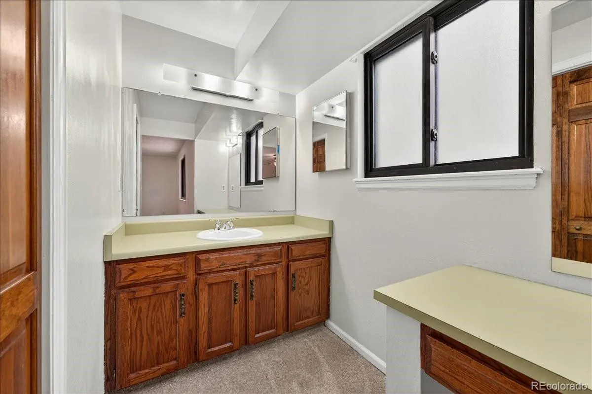 14702 E Eldorado Drive Aurora CO 80014 MLS #REC7685709 05062026194712 1200 16