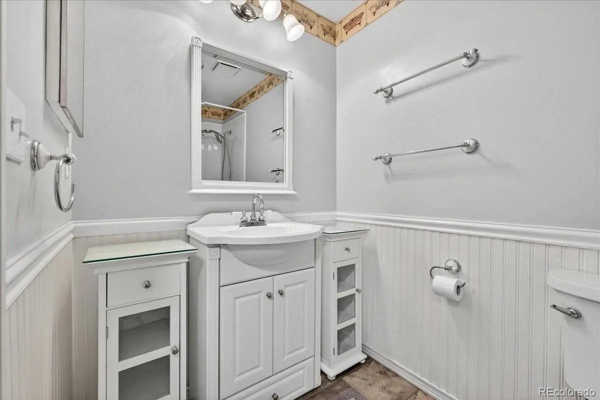 14702 E Eldorado Drive Aurora CO 80014 MLS #REC7685709 05062026194712 1200 22