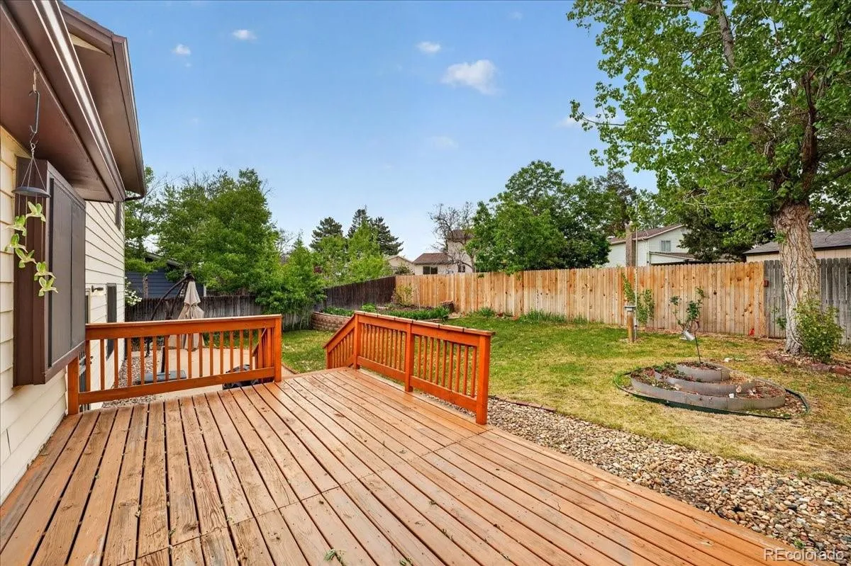 14702 E Eldorado Drive Aurora CO 80014 MLS #REC7685709 05062026194712 1200 27