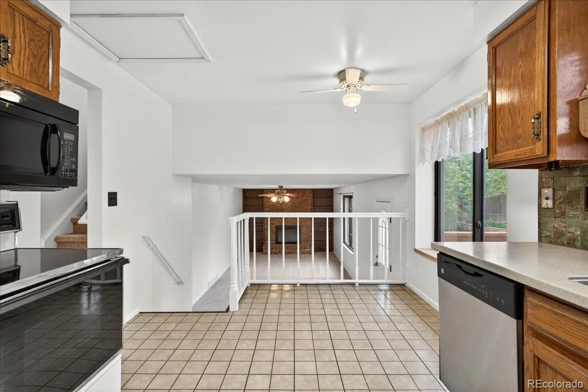 14702 E Eldorado Drive Aurora CO 80014 MLS #REC7685709 05062026194712 1200 8