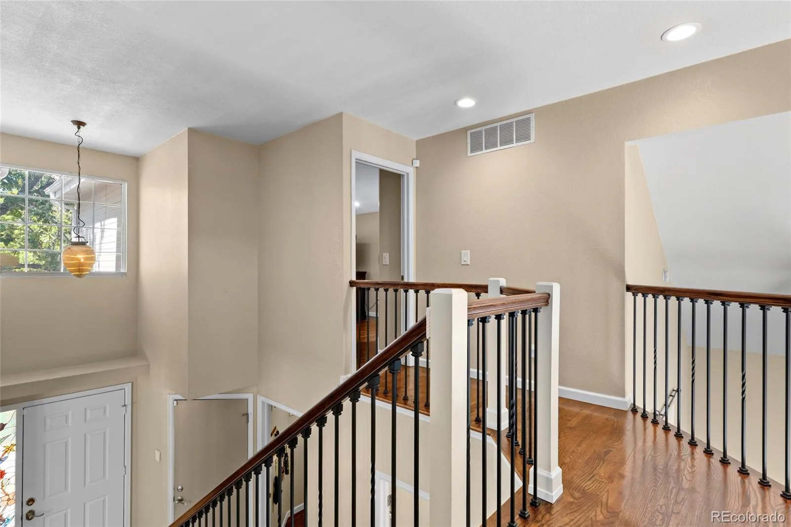 438 W Jamison Place Littleton CO 80120 | MLS #REC7687978 09222026224645 1600 10
