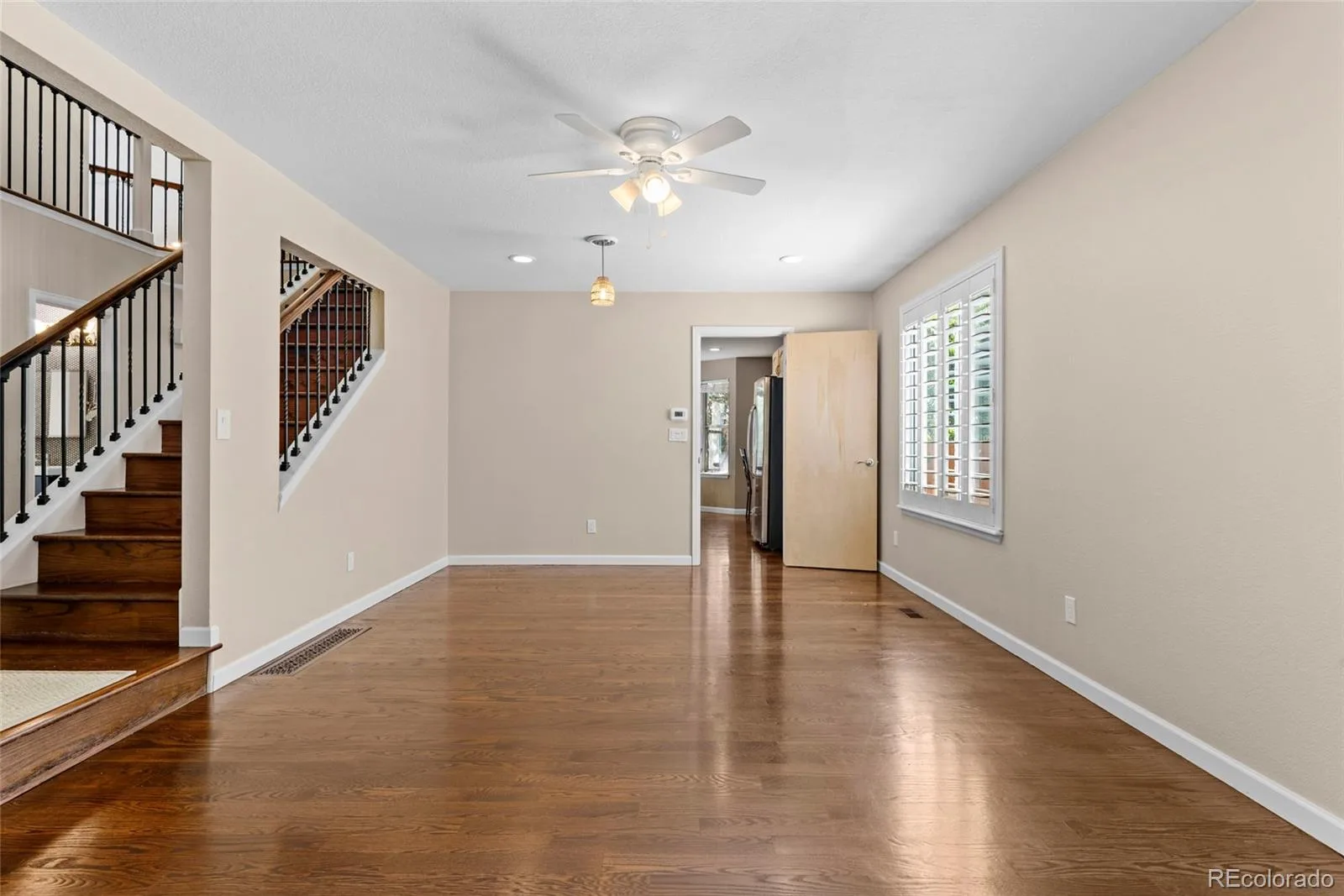 438 W Jamison Place Littleton CO 80120 | MLS #REC7687978 09222026224645 1600 2