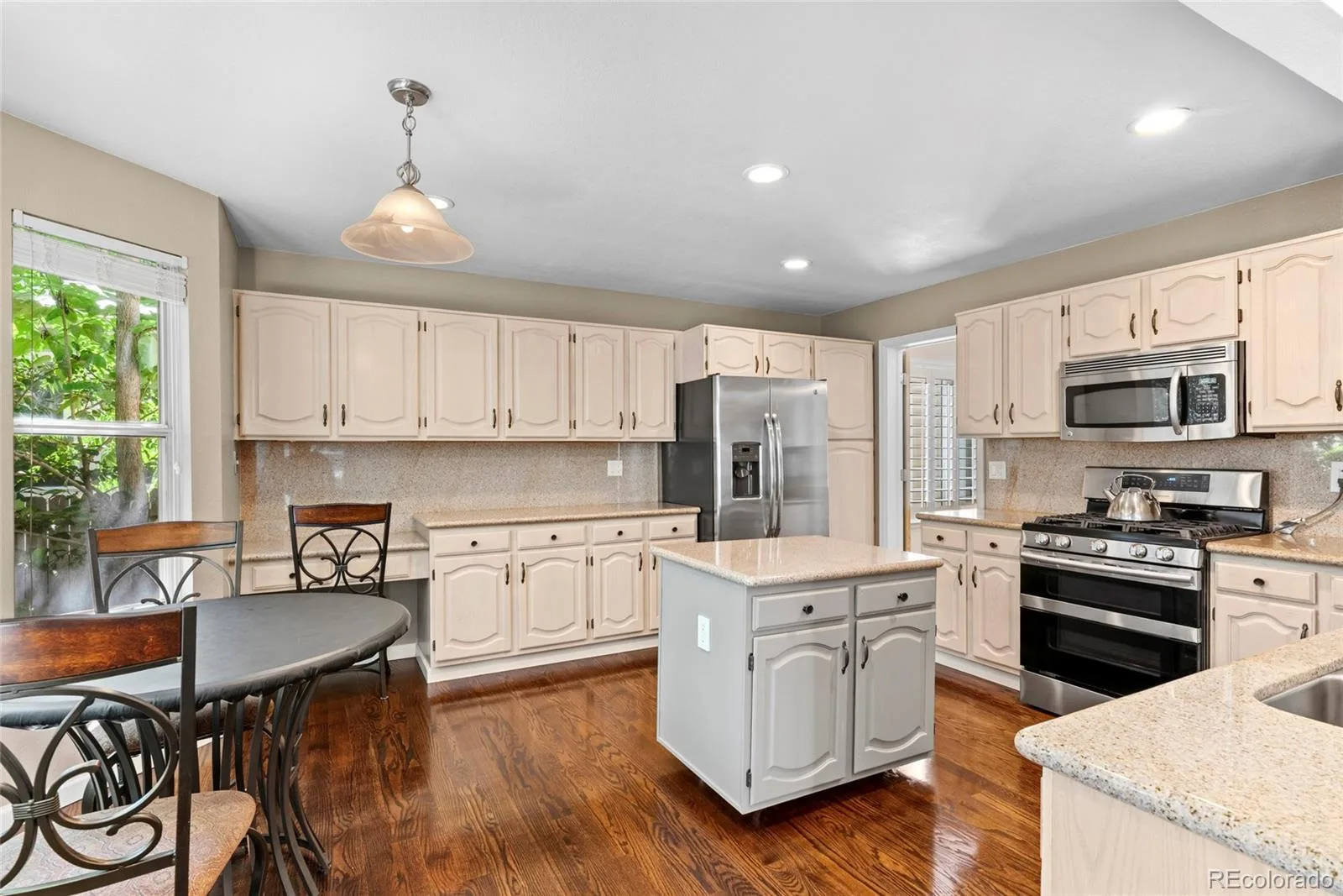 438 W Jamison Place Littleton CO 80120 | MLS #REC7687978 09222026224645 1600 5