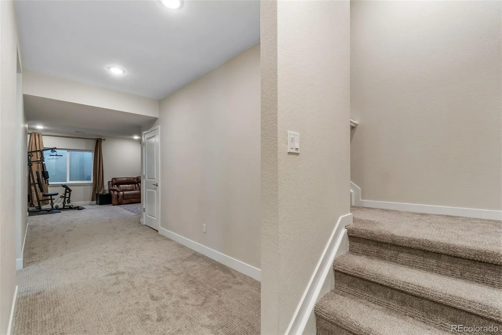 23933 E 39th Avenue Aurora CO 80019 MLS #REC7688498 05212026184948 1600 13