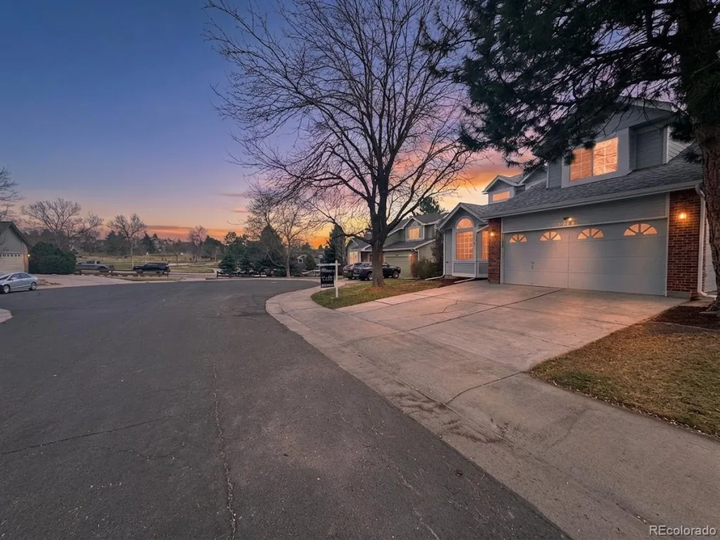 9445 Cheshire Court Highlands Ranch CO 80130 | MLS #REC7693354 08262026194555 1024 21
