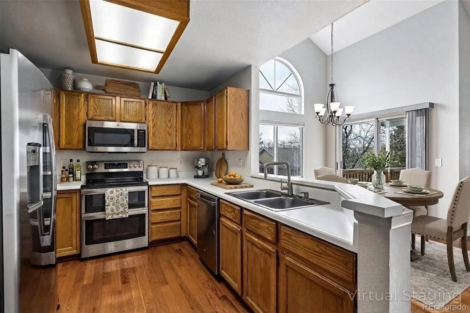 9445 Cheshire Court Highlands Ranch CO 80130 | MLS #REC7693354 08262026194555 1600 6