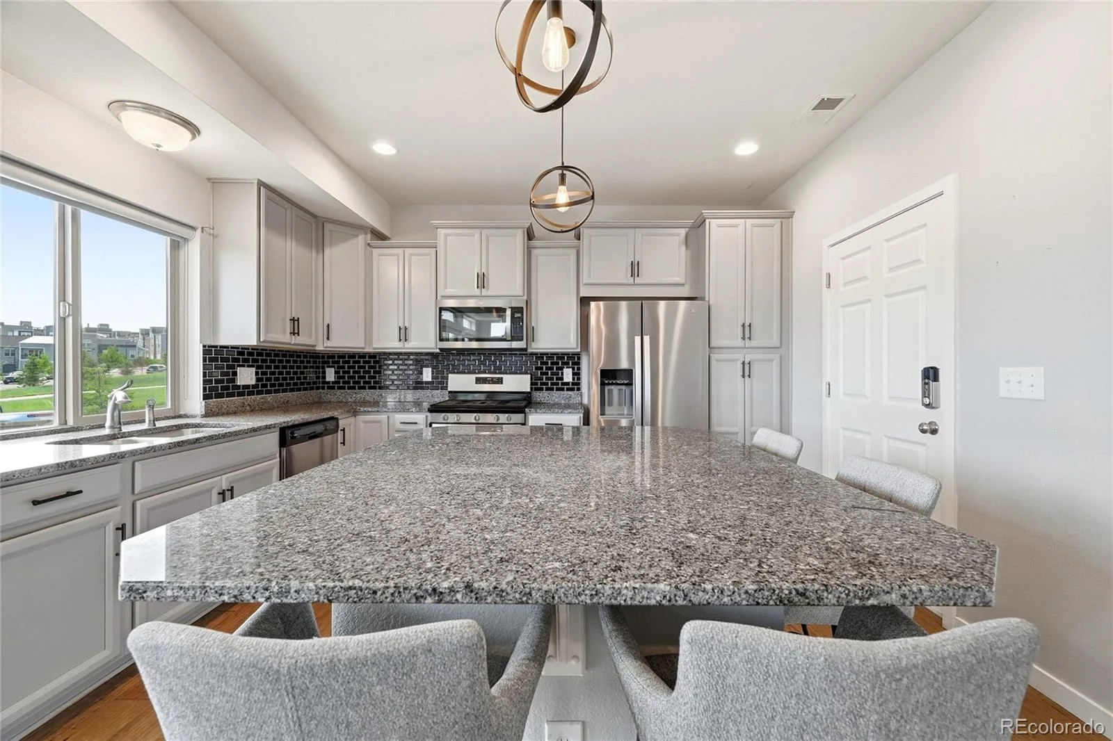 2825 Merry Rest Way Castle Rock CO 80109 | MLS #REC7694347 06082026204328 1600 10