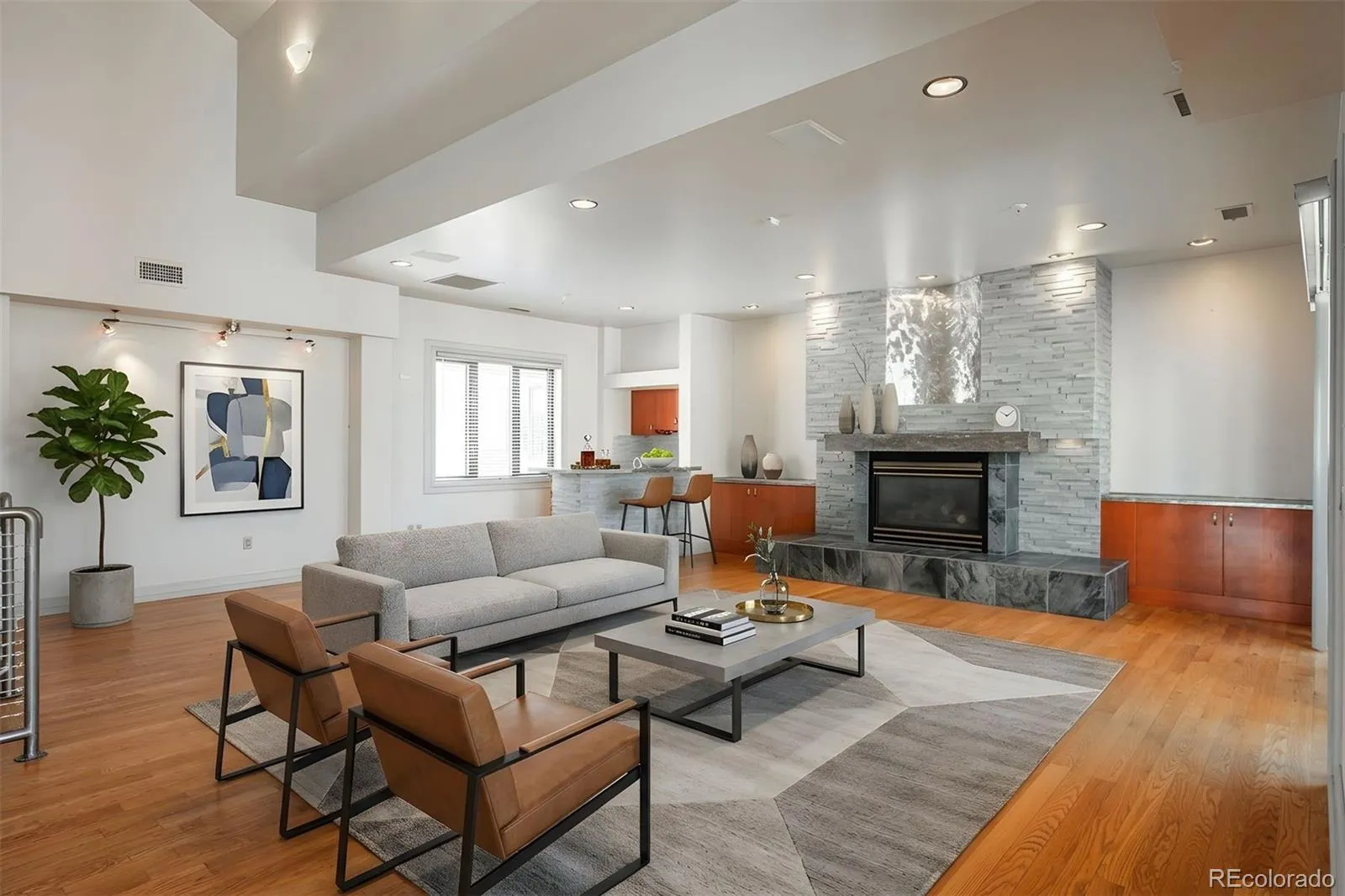 04212026123136 1600 1