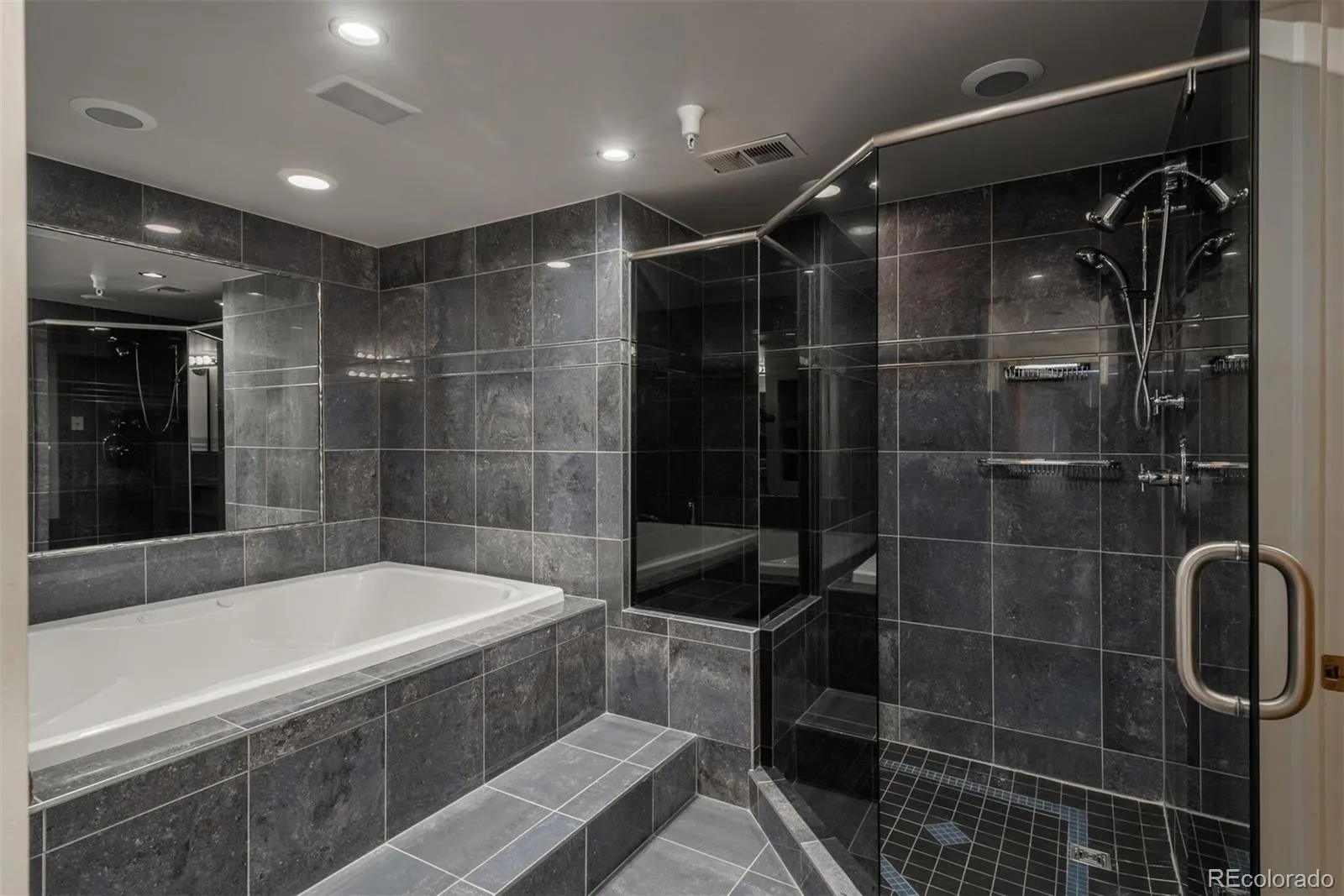 04212026123136 1600 19